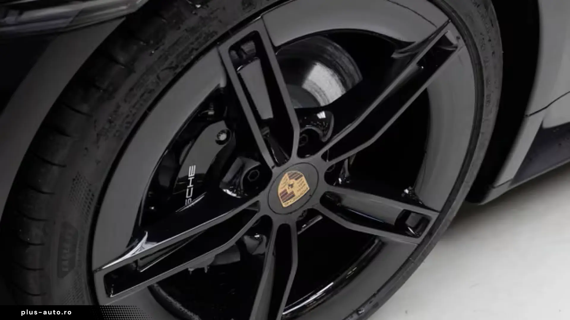 Porsche Taycan 4S Black Edition
