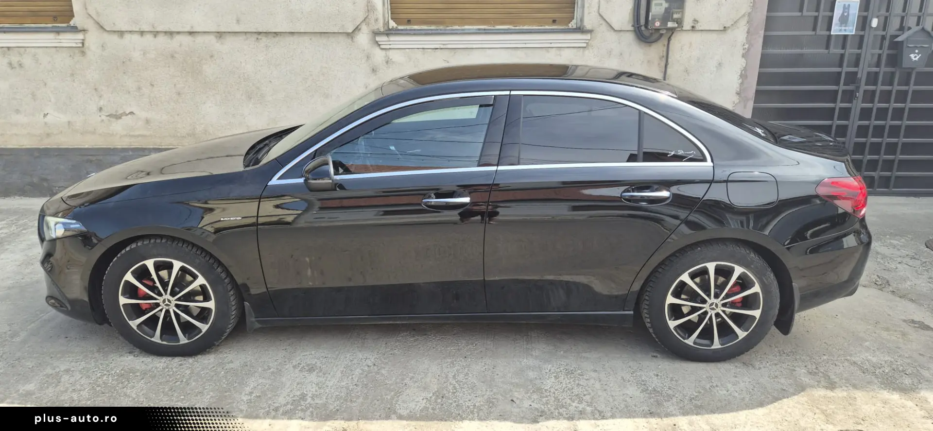 Mercedes-Benz A 180