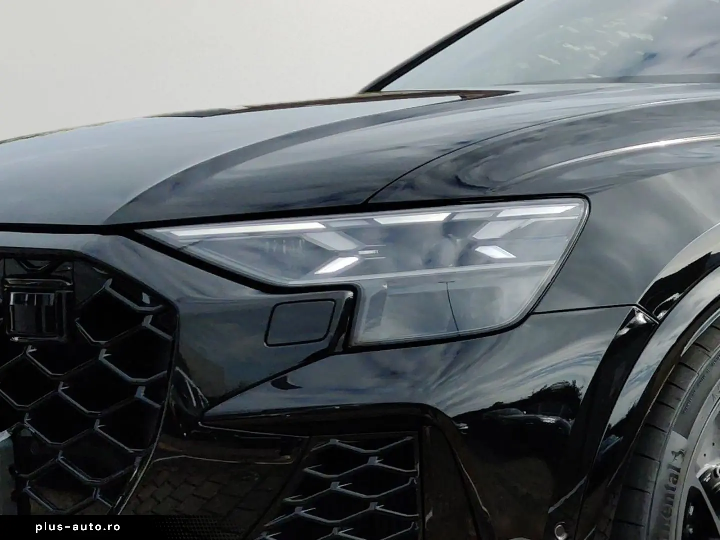 AUDI RSQ8 performance