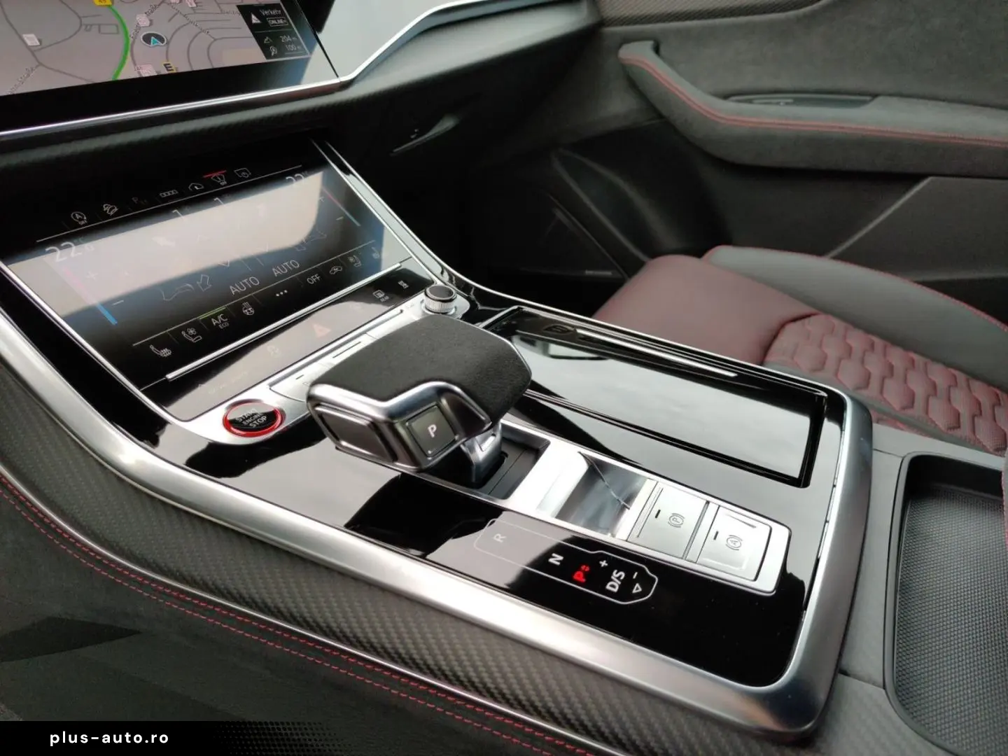 AUDI RSQ8 performance