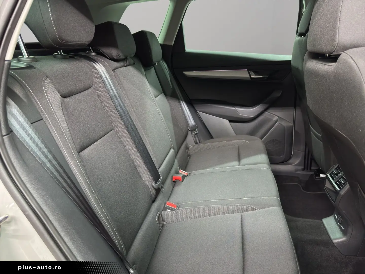 SKODA Karoq Selection 2.0 TDI