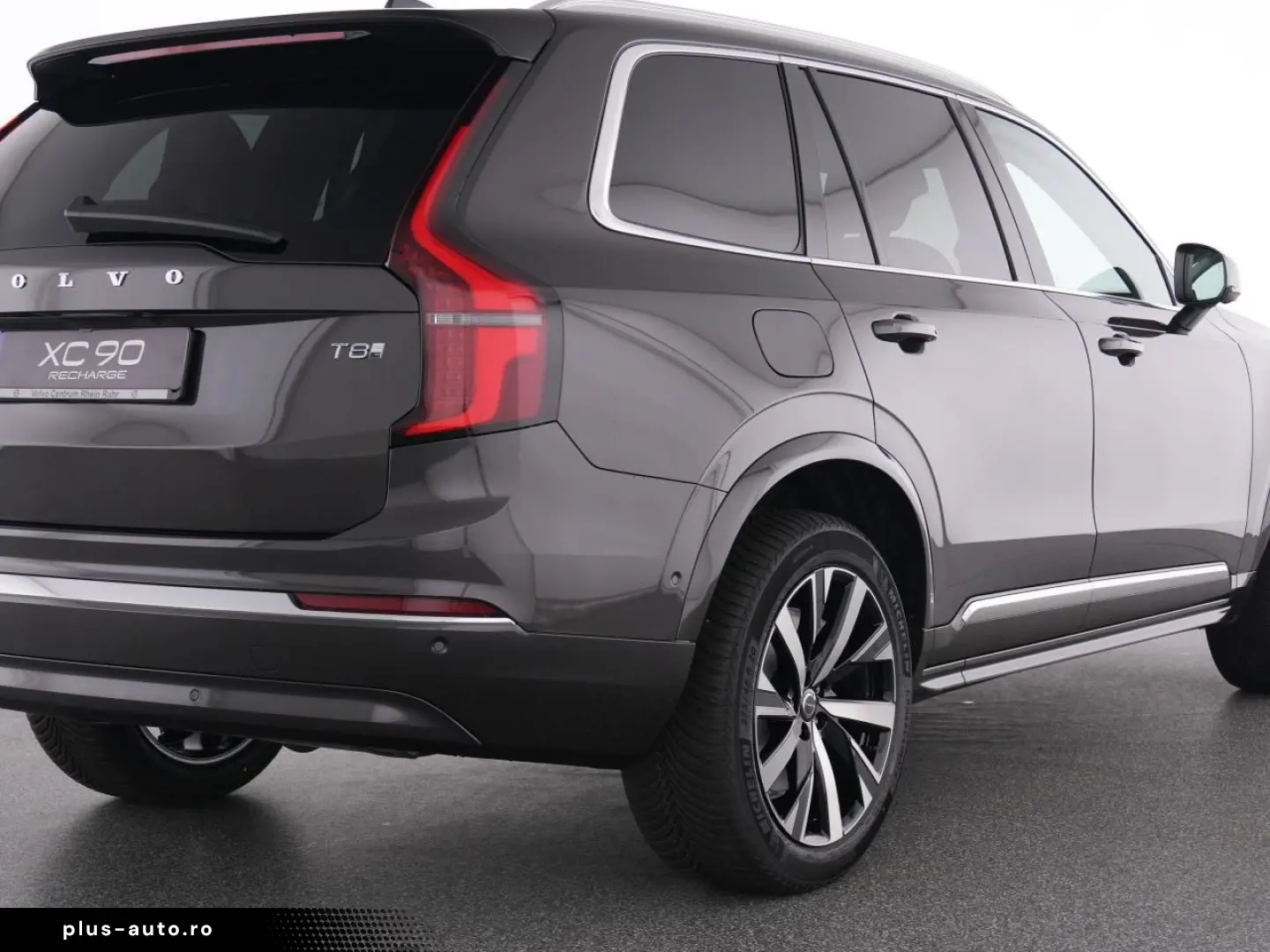 VOLVO XC90 2025 — imagine 9