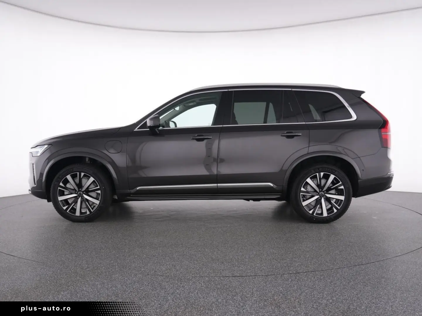 VOLVO XC90 2025 — imagine 10