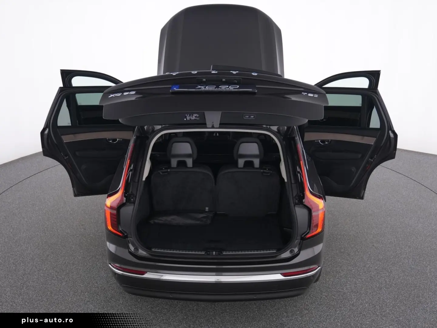 VOLVO XC90 2025 — imagine 13