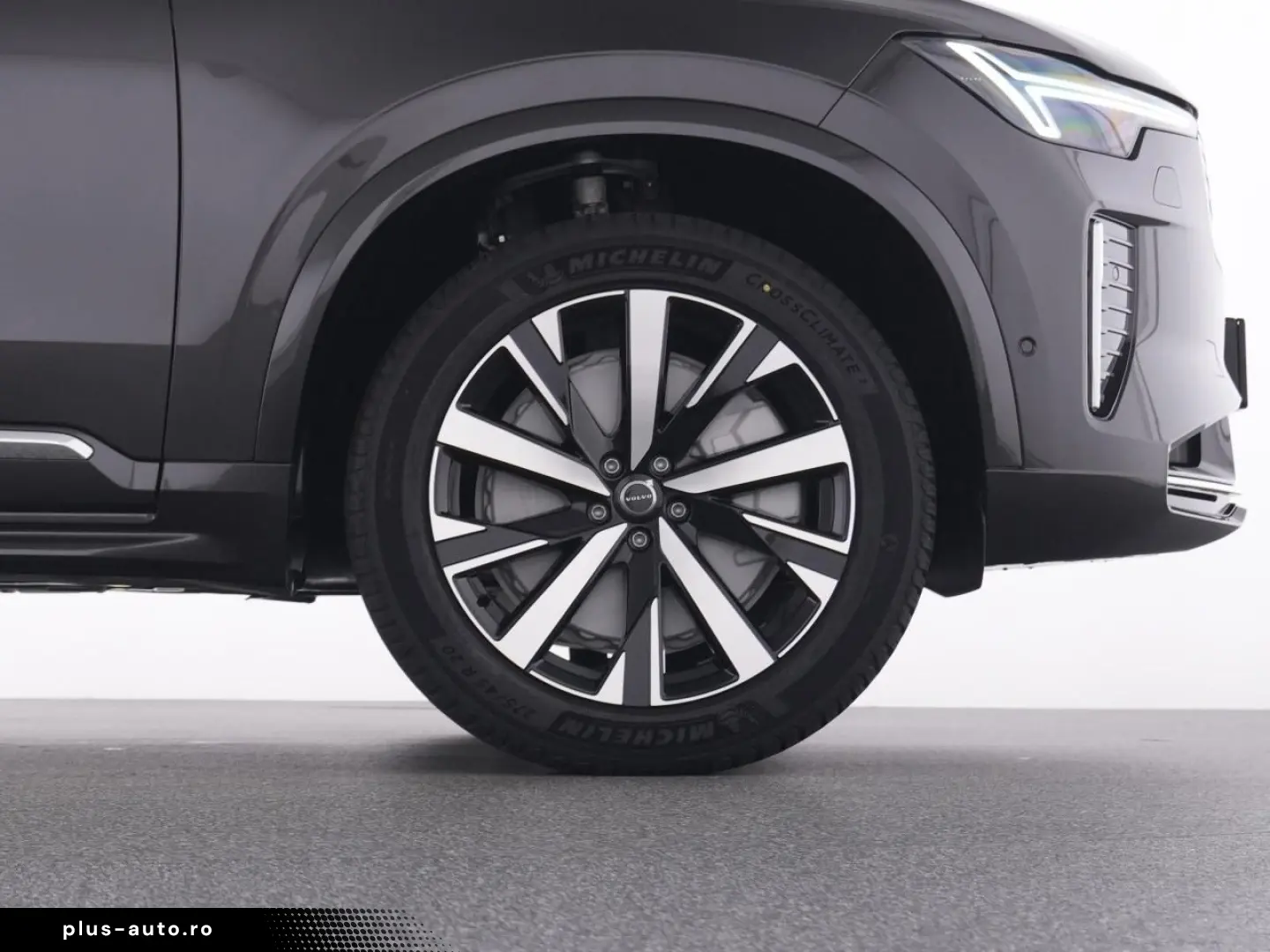 VOLVO XC90 2025 — imagine 21