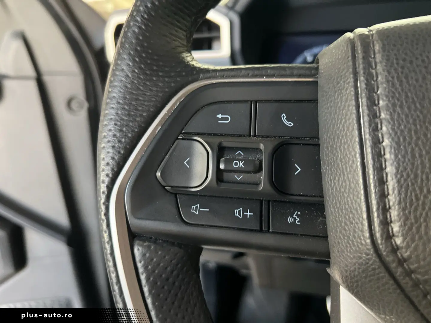 TOYOTA Tacoma 2 4 TRD Sport Long Bed