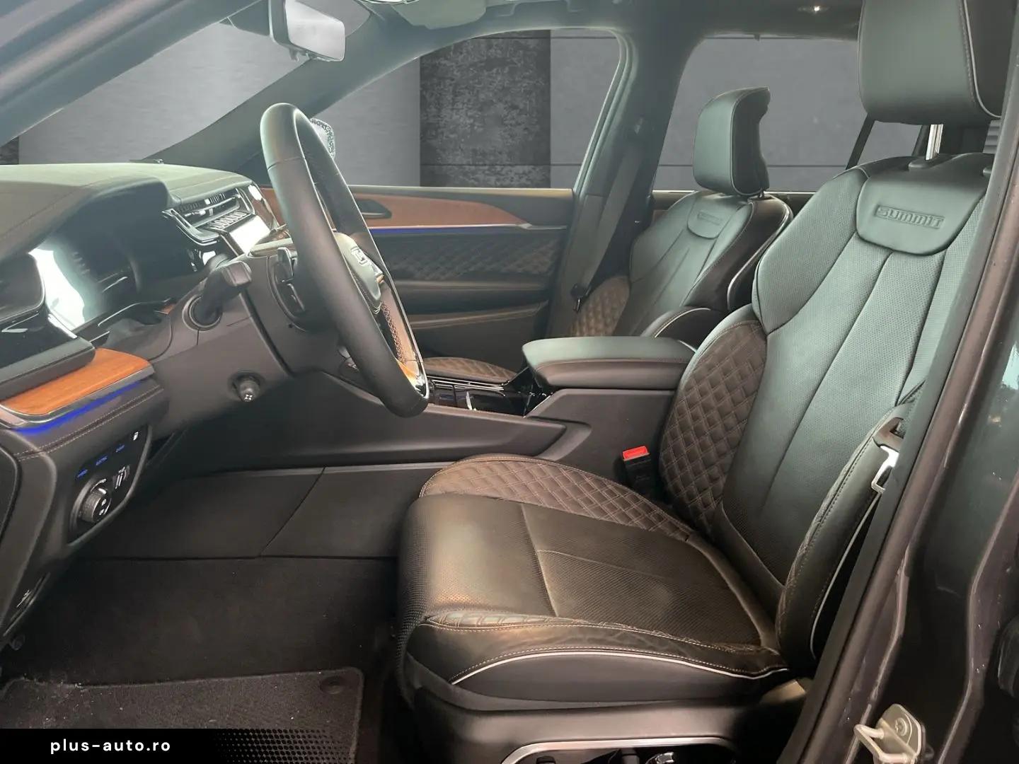 JEEP Grand Cherokee 2025 — imagine 8