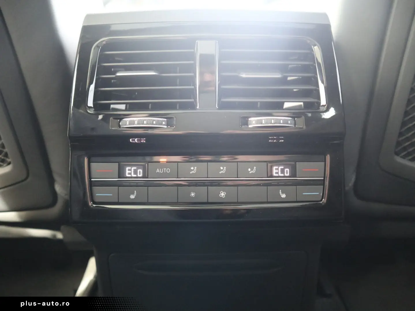 VW Touareg R-Line 3.0 TDI 4M