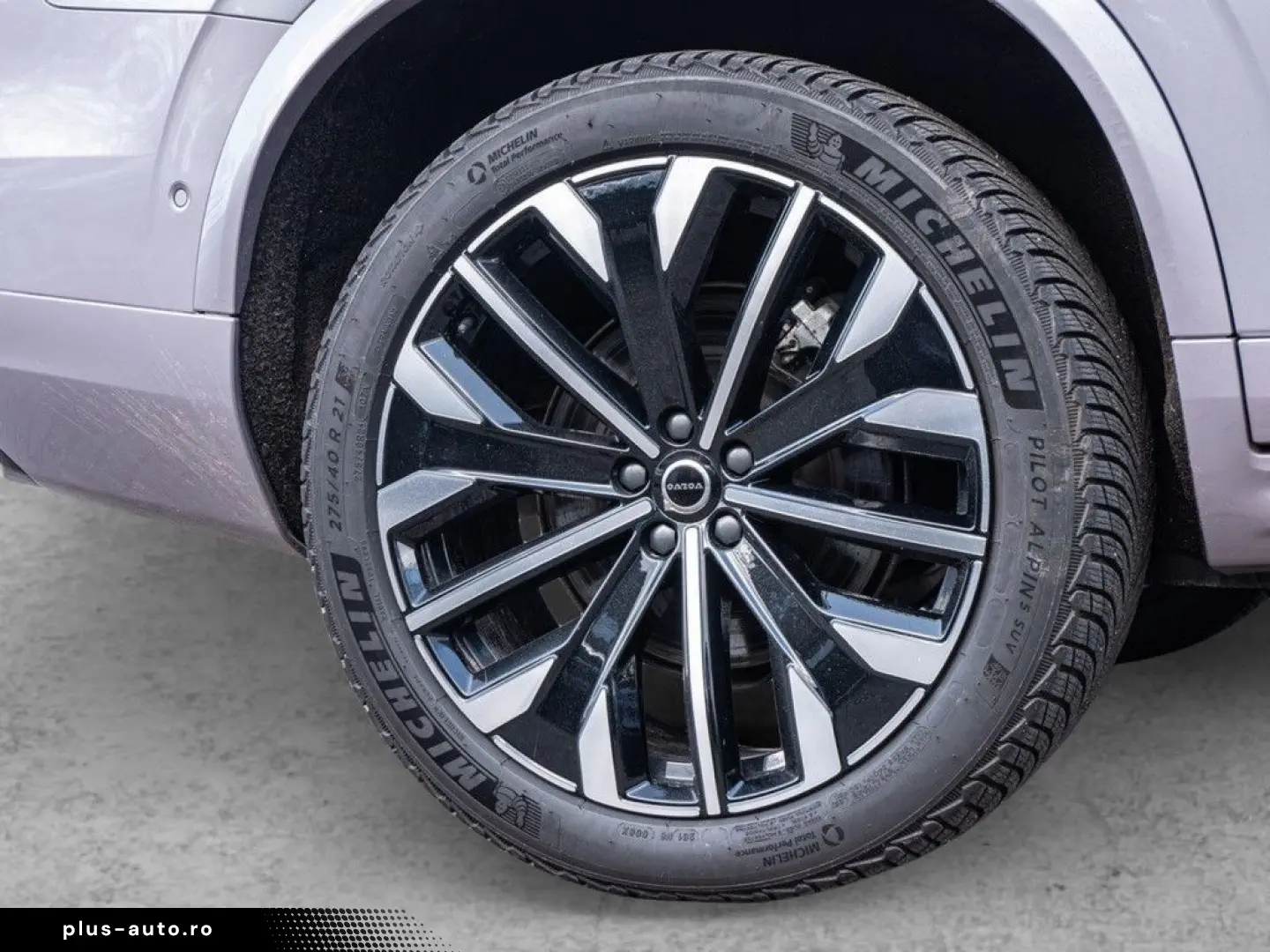 VOLVO XC90 T8 Ultra Dark Recharge Plug-In Hybrid AWD