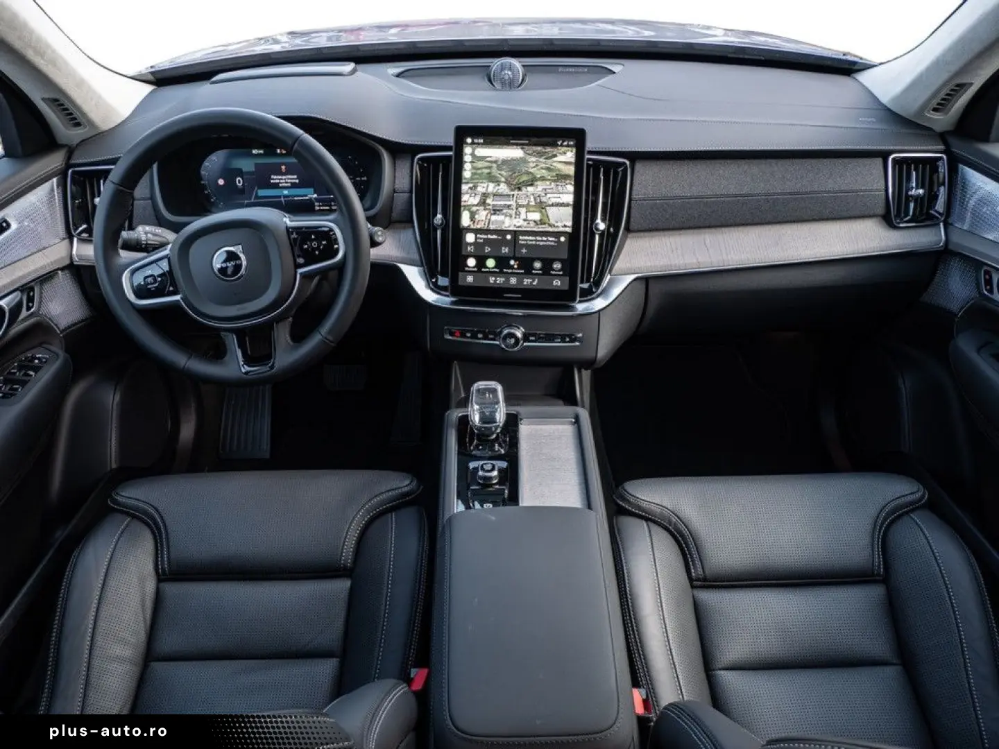 VOLVO XC90 T8 Ultra Dark Recharge Plug-In Hybrid AWD