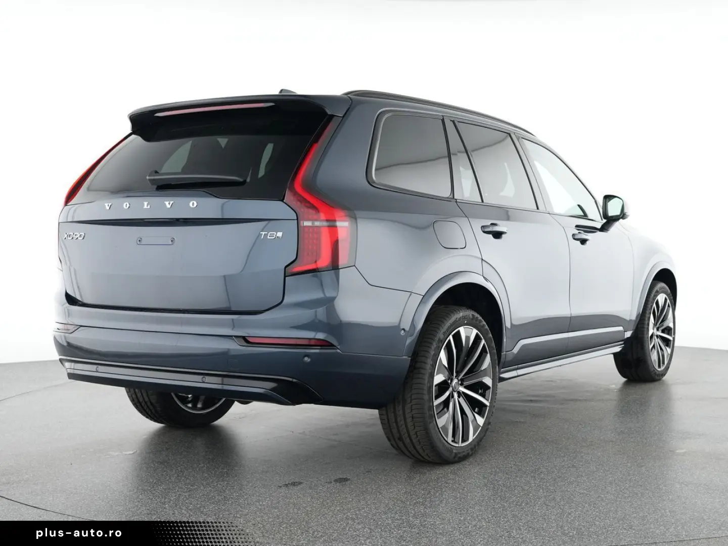 VOLVO XC90 T8  Plus Dark Recharge Plug-In Hybrid AWD