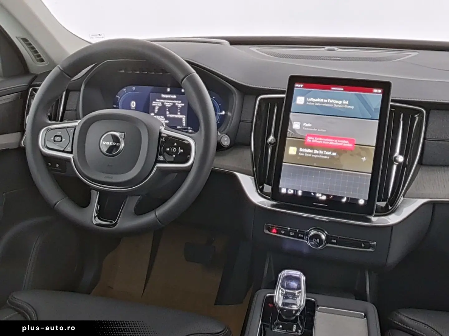 VOLVO XC90 T8  Plus Dark Recharge Plug-In Hybrid AWD