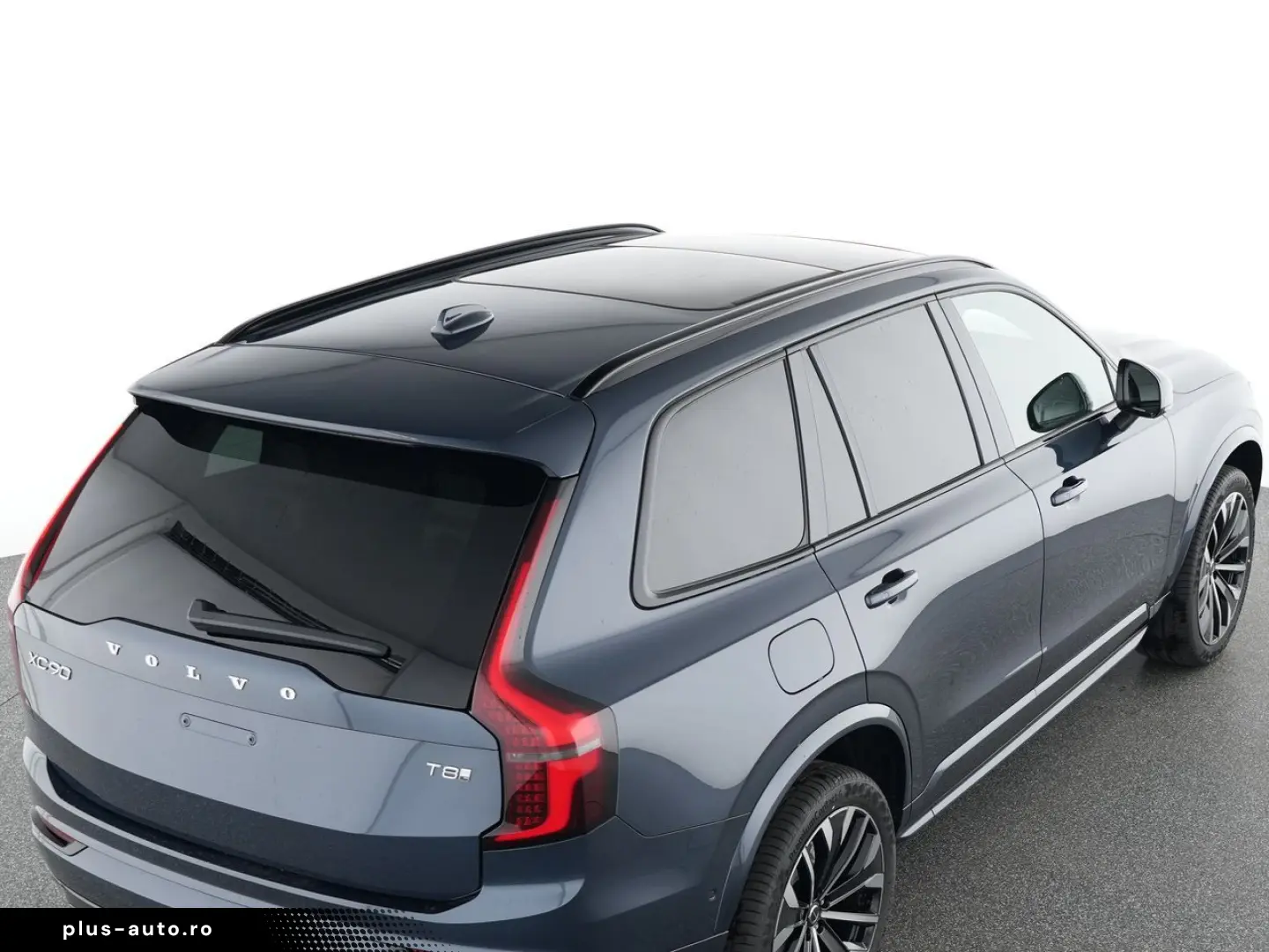VOLVO XC90 T8  Plus Dark Recharge Plug-In Hybrid AWD