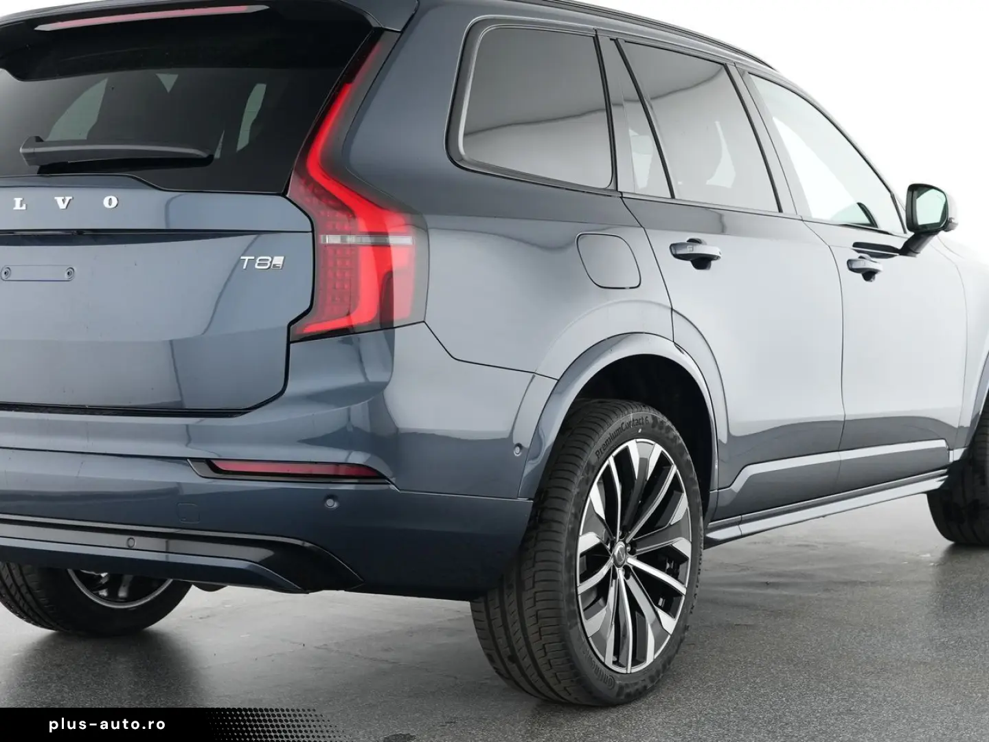 VOLVO XC90 T8  Plus Dark Recharge Plug-In Hybrid AWD