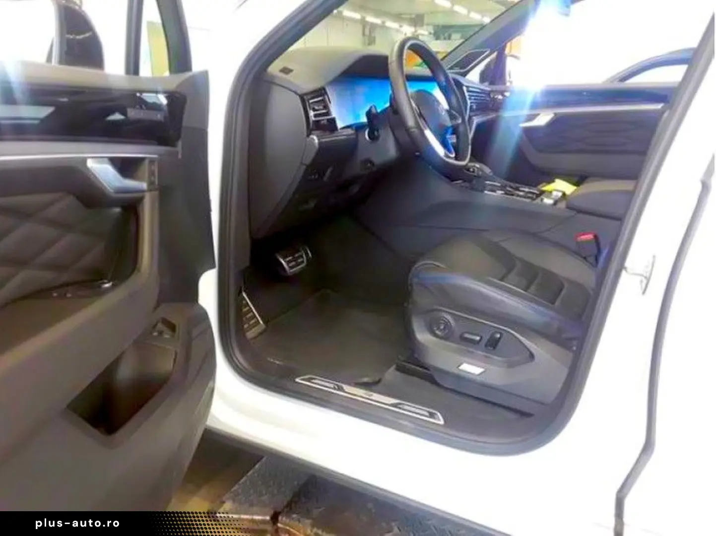 VW Touareg 3.0 TSI eHybrid 4Motion R