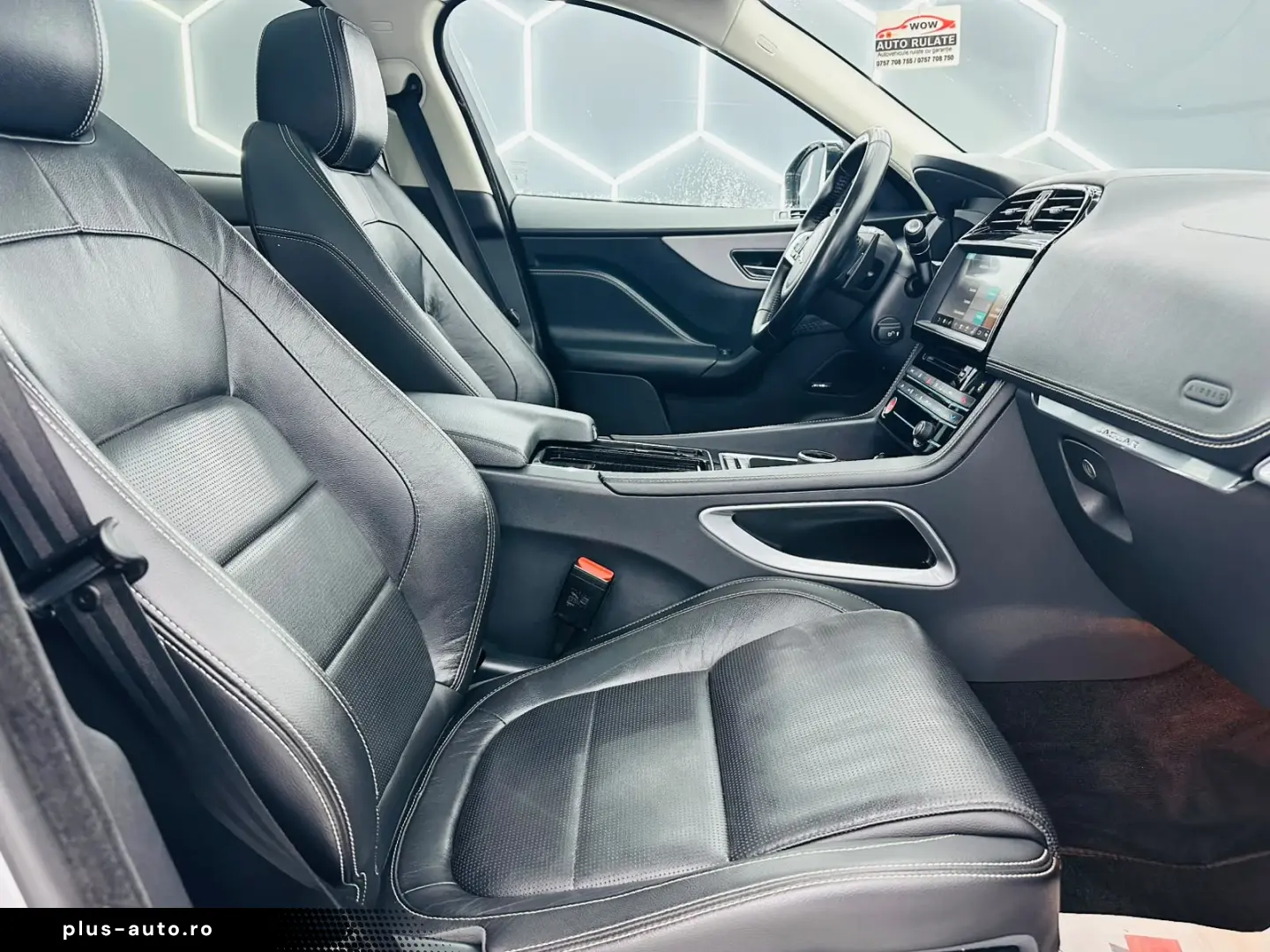 JAGUAR F-PACE 2017 2.0D E6 4X4 Garantie 12 Luni Rate Avans 0