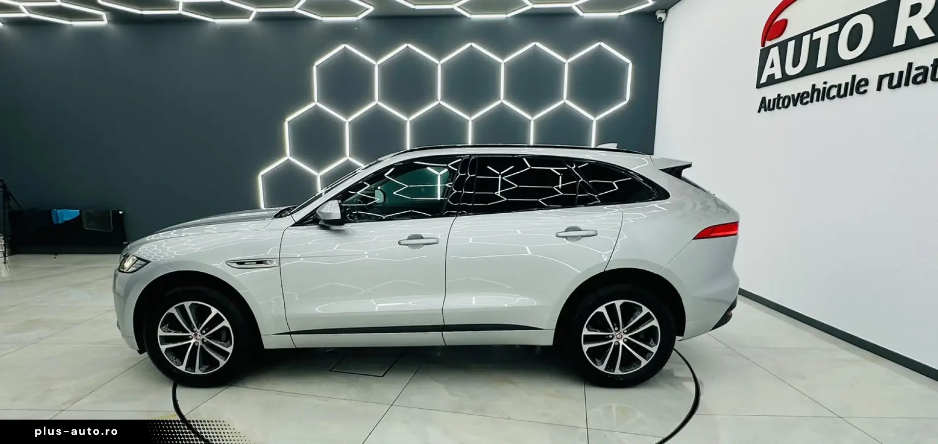 JAGUAR F-PACE 2017 2.0D E6 4X4 Garantie 12 Luni Rate Avans 0
