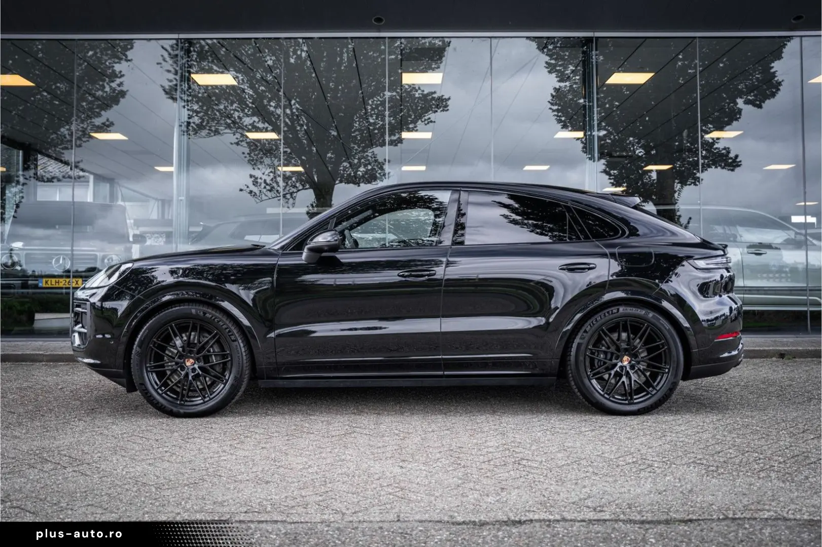 PORSCHE Cayenne Coupé 3.0 E-Hybrid   Sport Design   luft