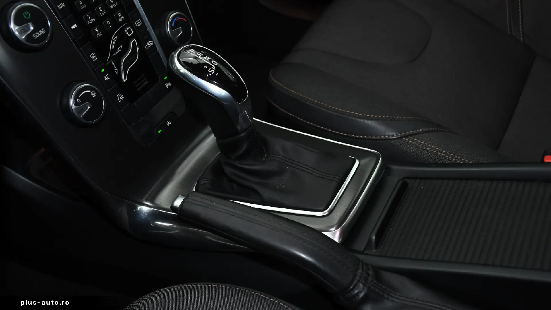 Volvo V40 CrossCountry D2 Automat