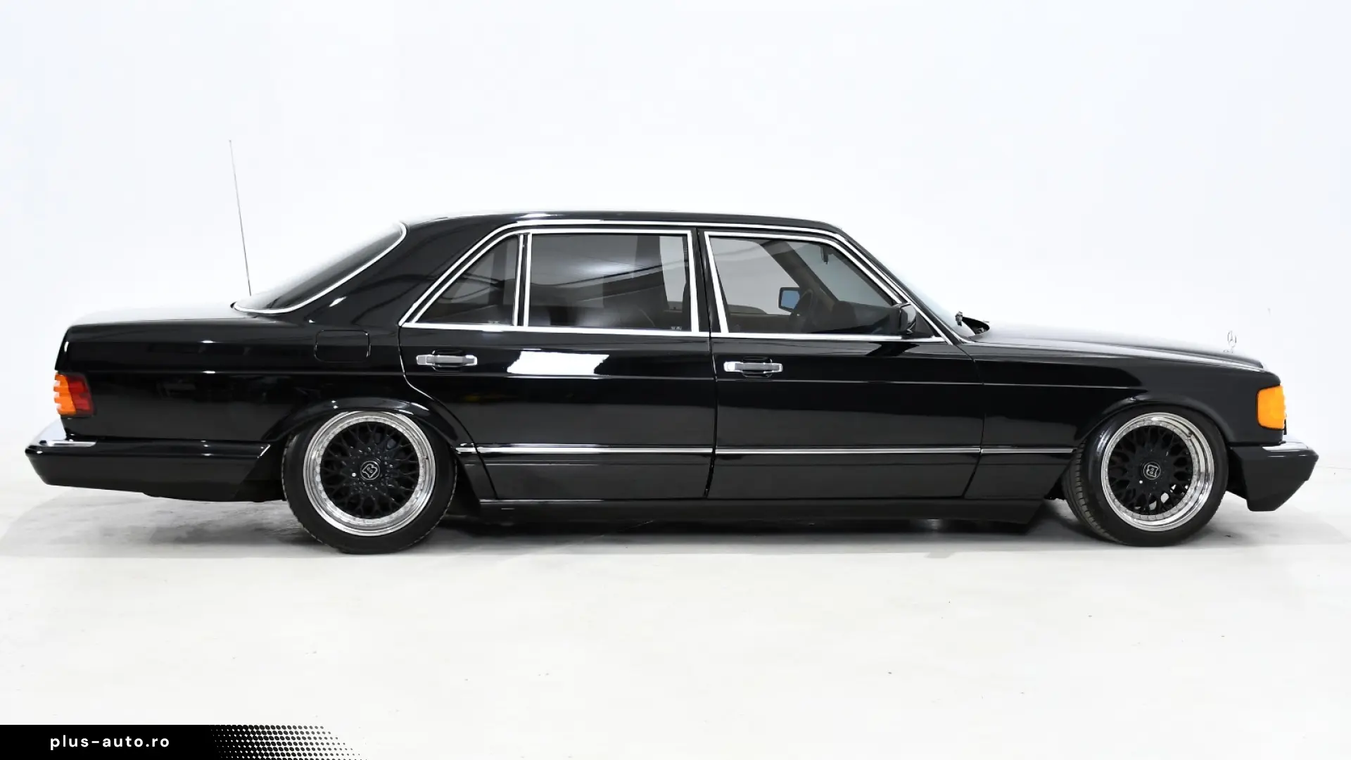 Mercedes-Benz 420 SEL