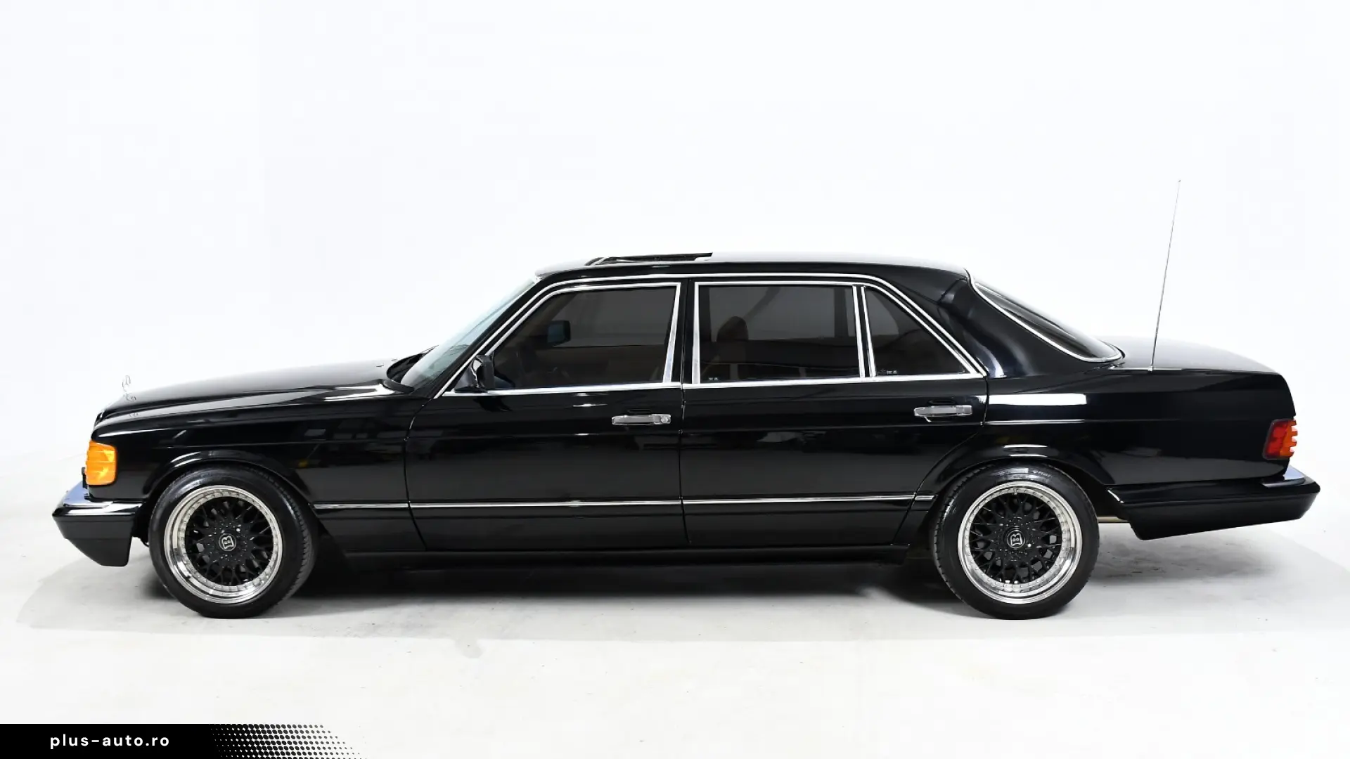Mercedes-Benz 420 SEL