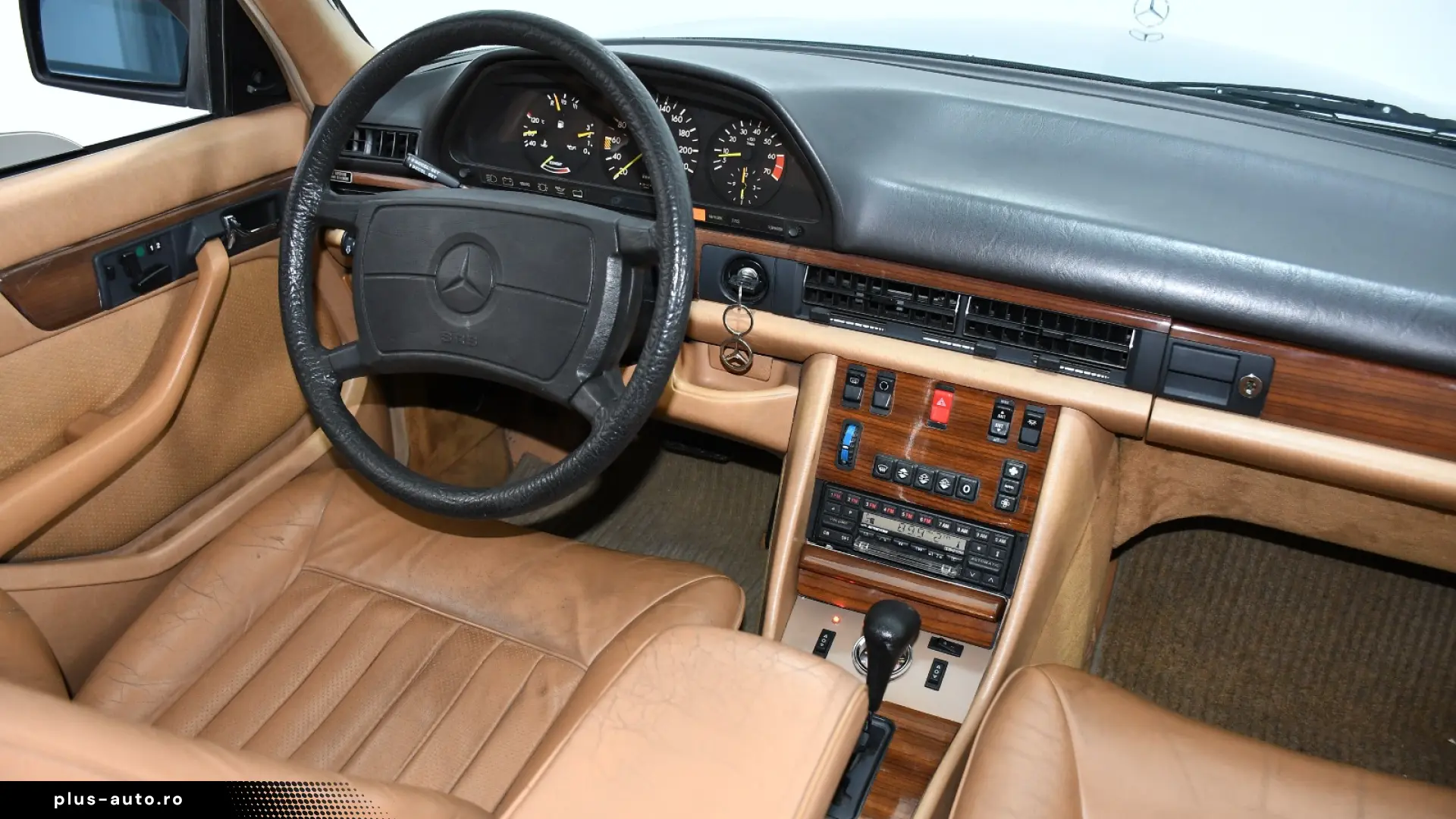 Mercedes-Benz 420 SEL
