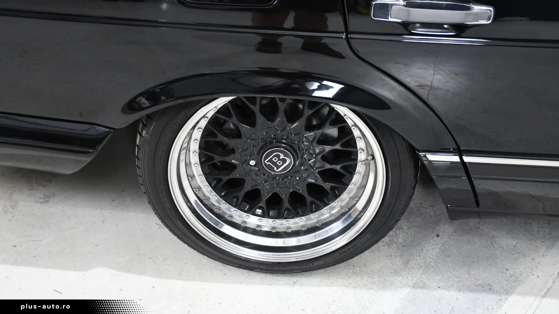 Mercedes-Benz 420 SEL