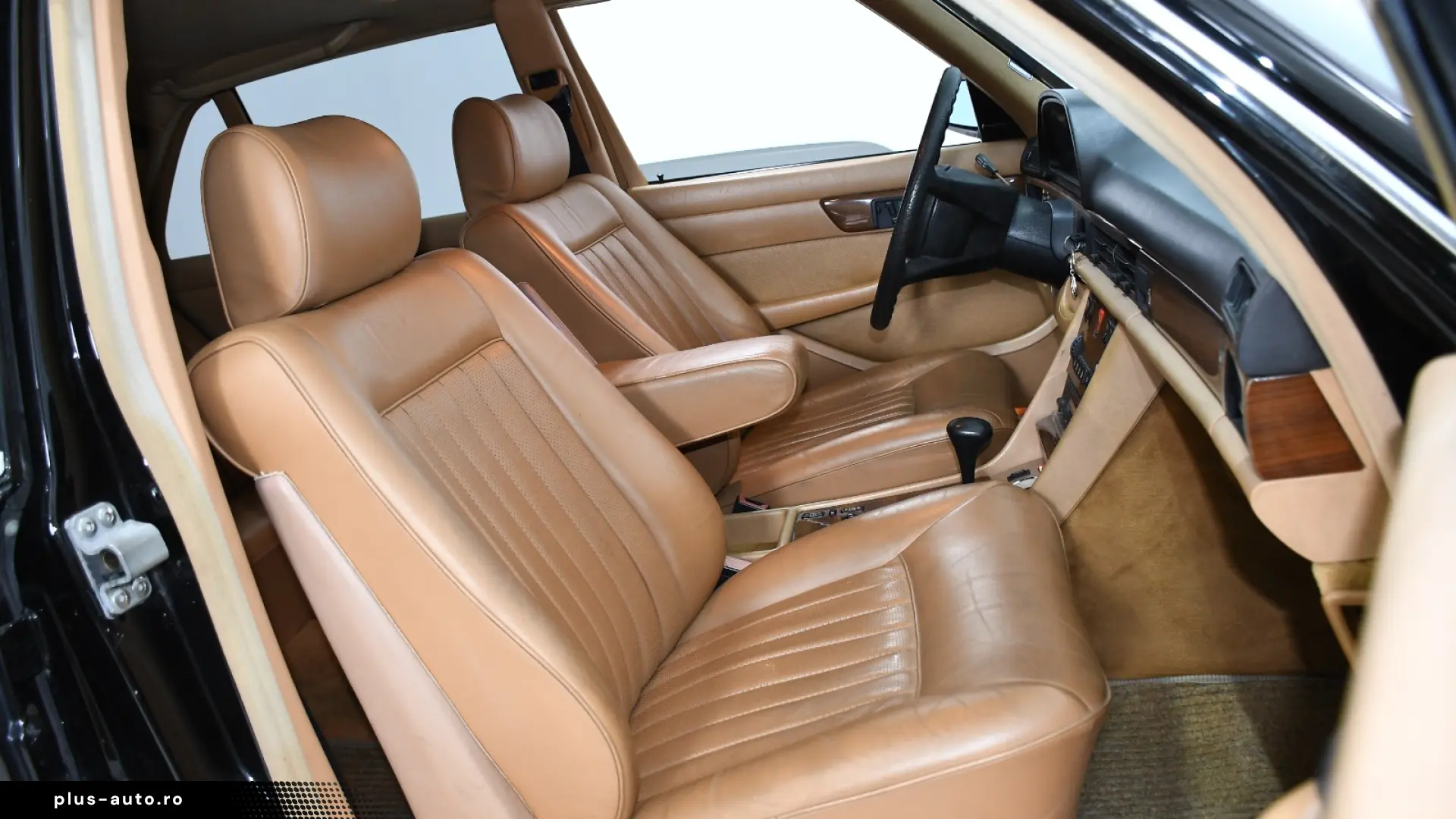 Mercedes-Benz 420 SEL