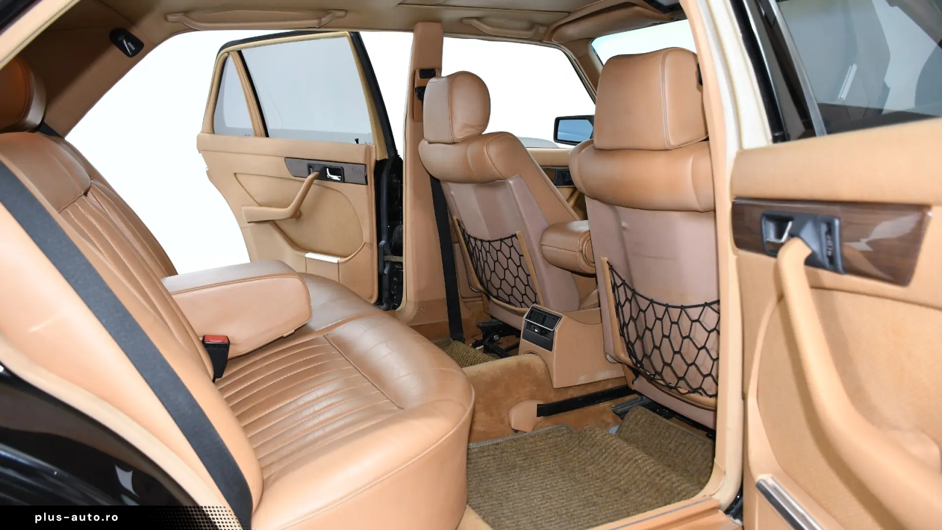 Mercedes-Benz 420 SEL