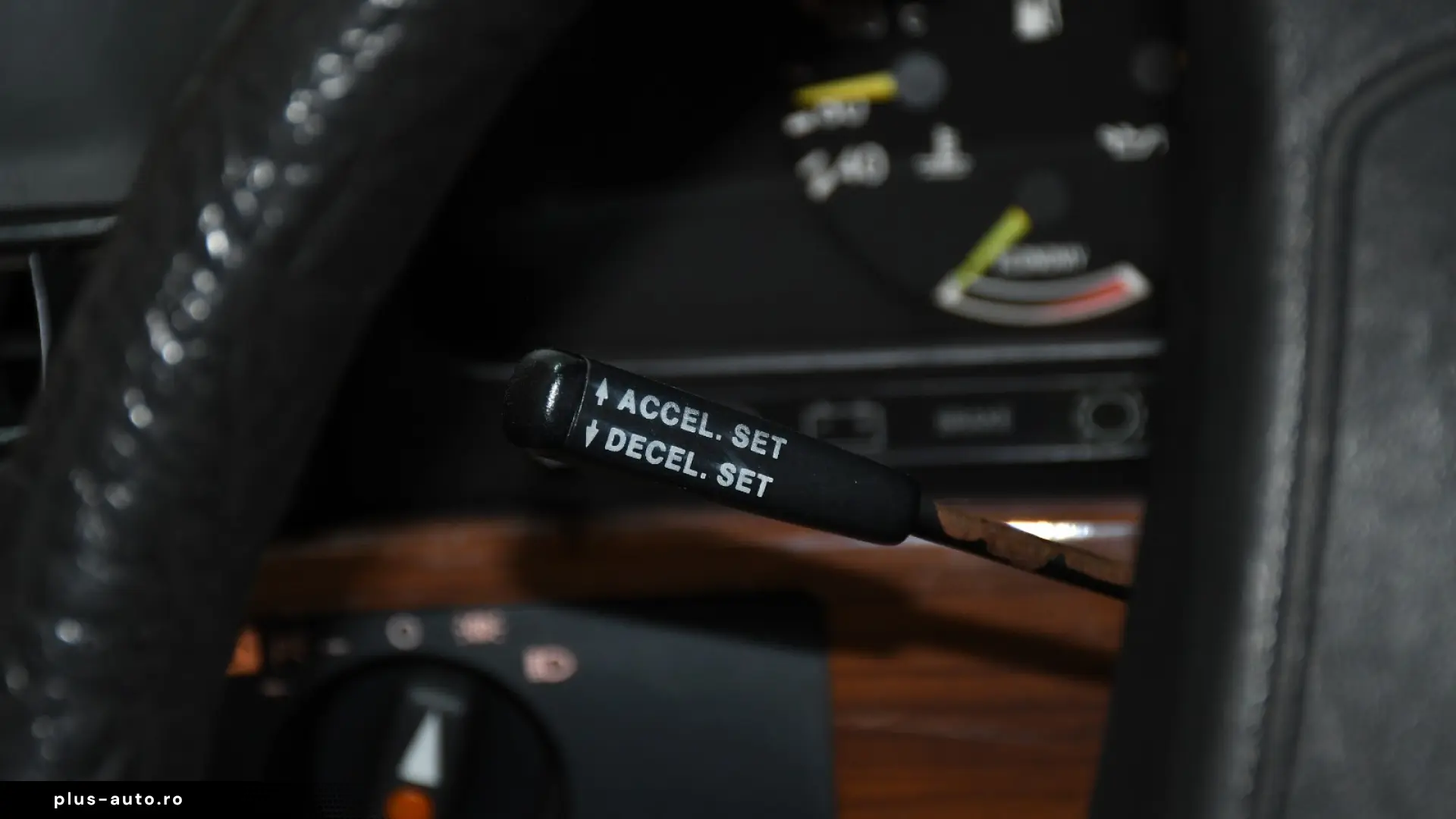 Mercedes-Benz 420 SEL