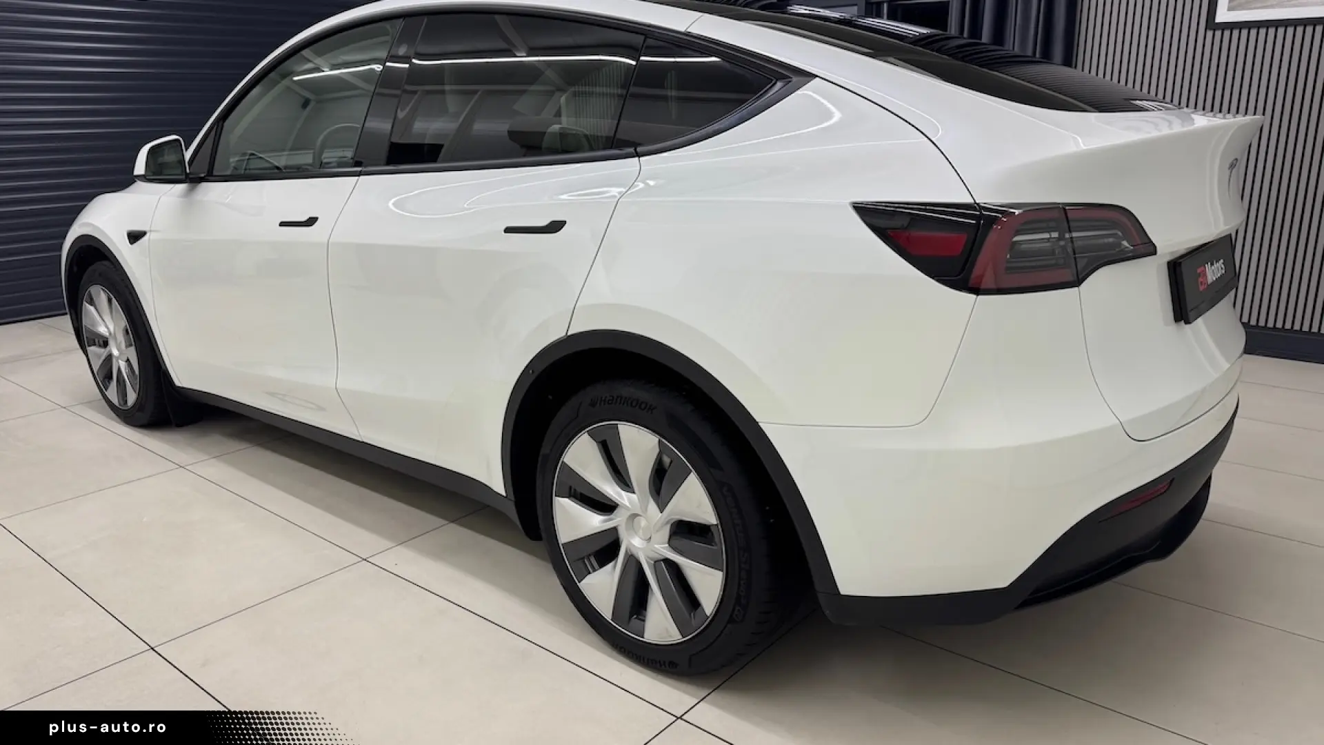 Tesla Model Y Long Range Dual Motor