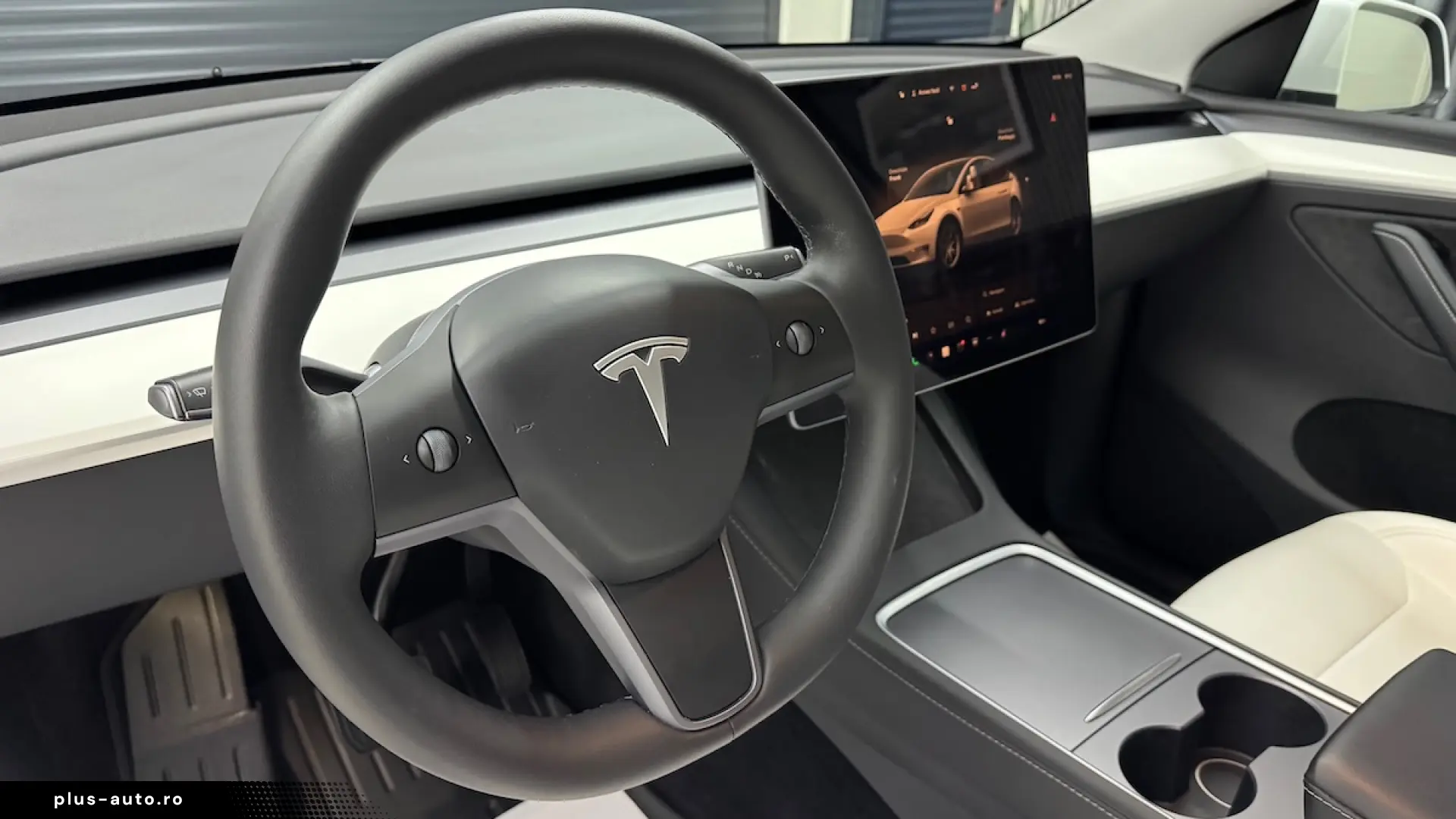 Tesla Model Y Long Range Dual Motor