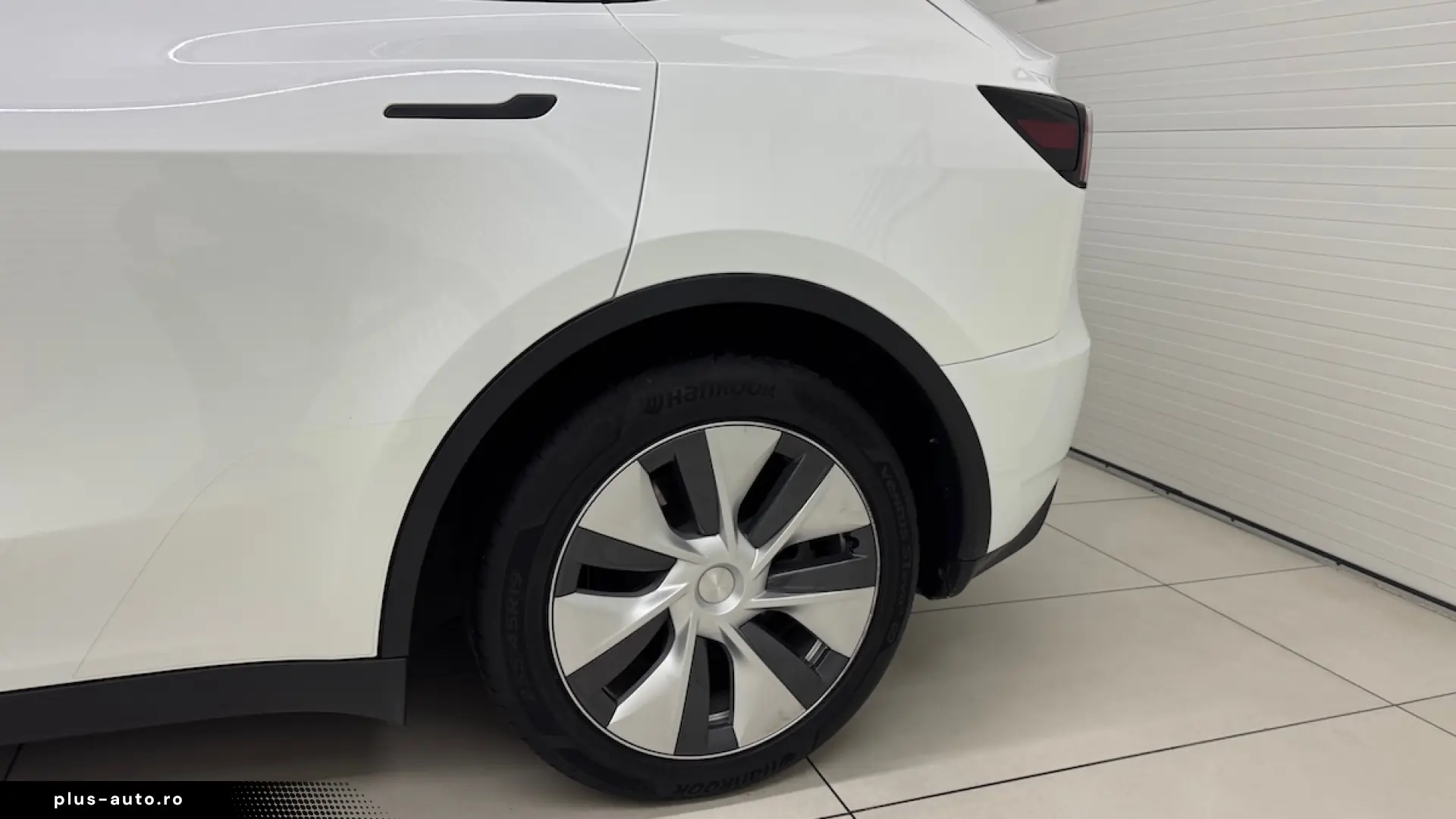 Tesla Model Y Long Range Dual Motor