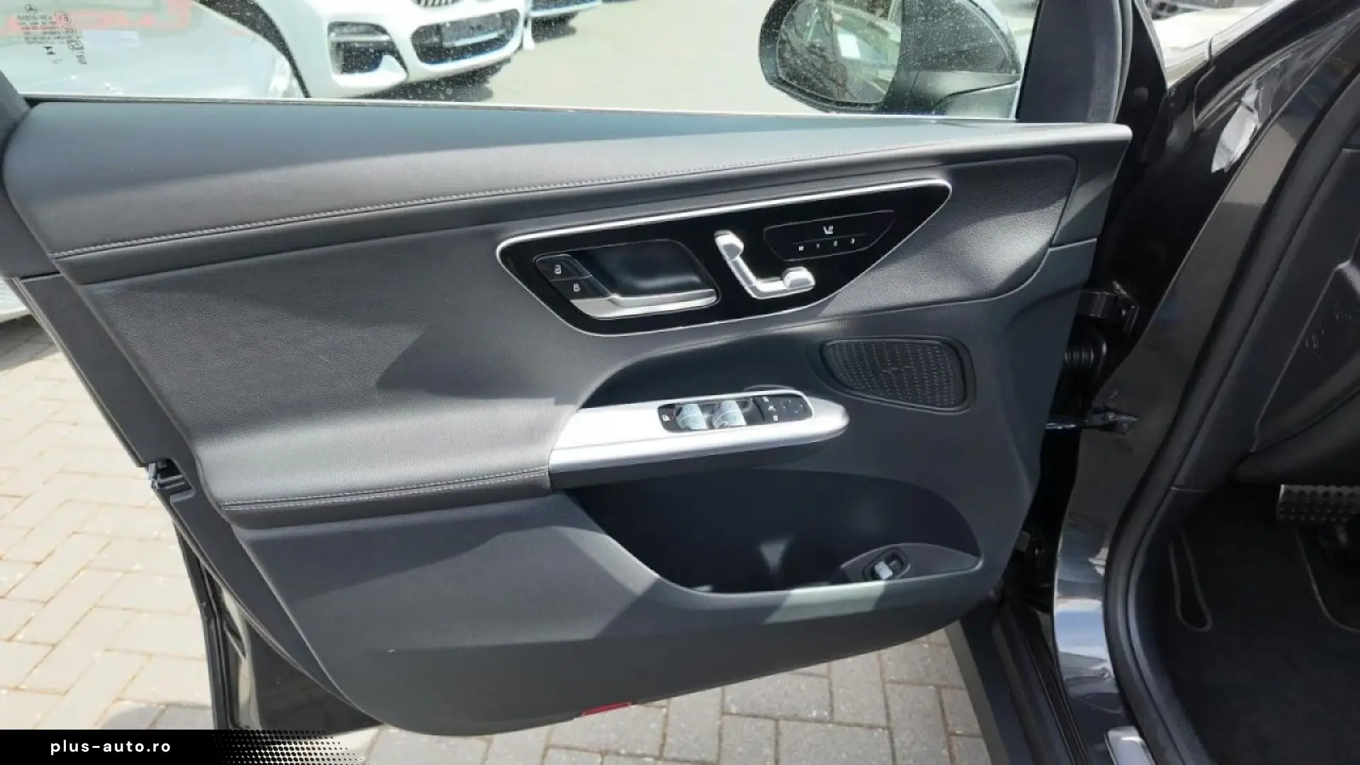 Mercedes-Benz GLC 300 d 4MATIC   AMG LINE • ADVANCED PLUS