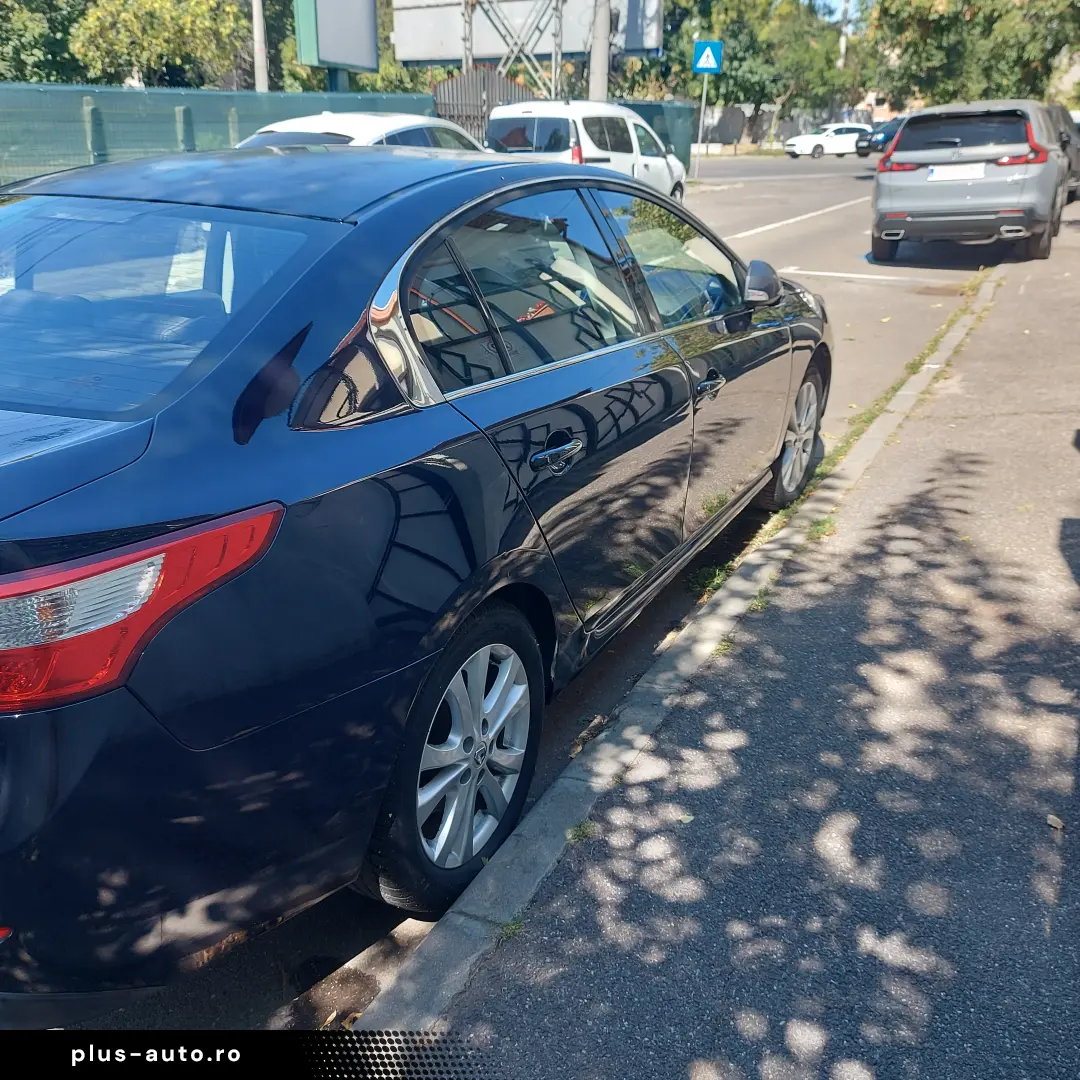 Renault Latitude