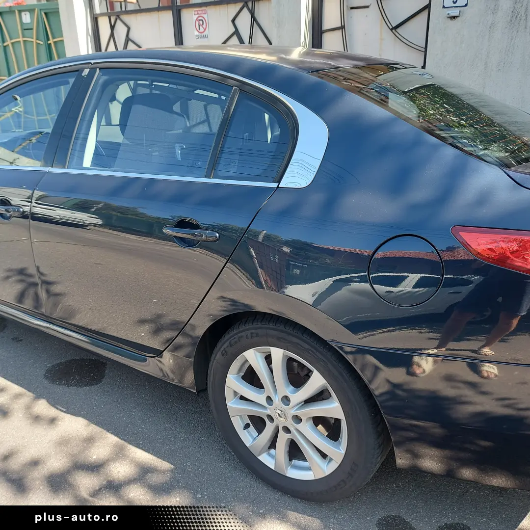 Renault Latitude