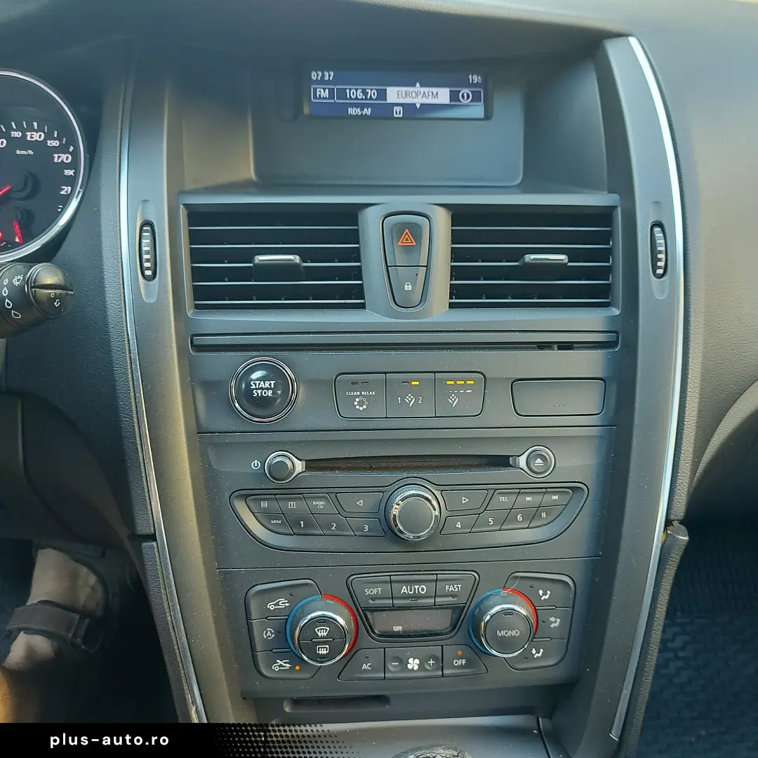 Renault Latitude