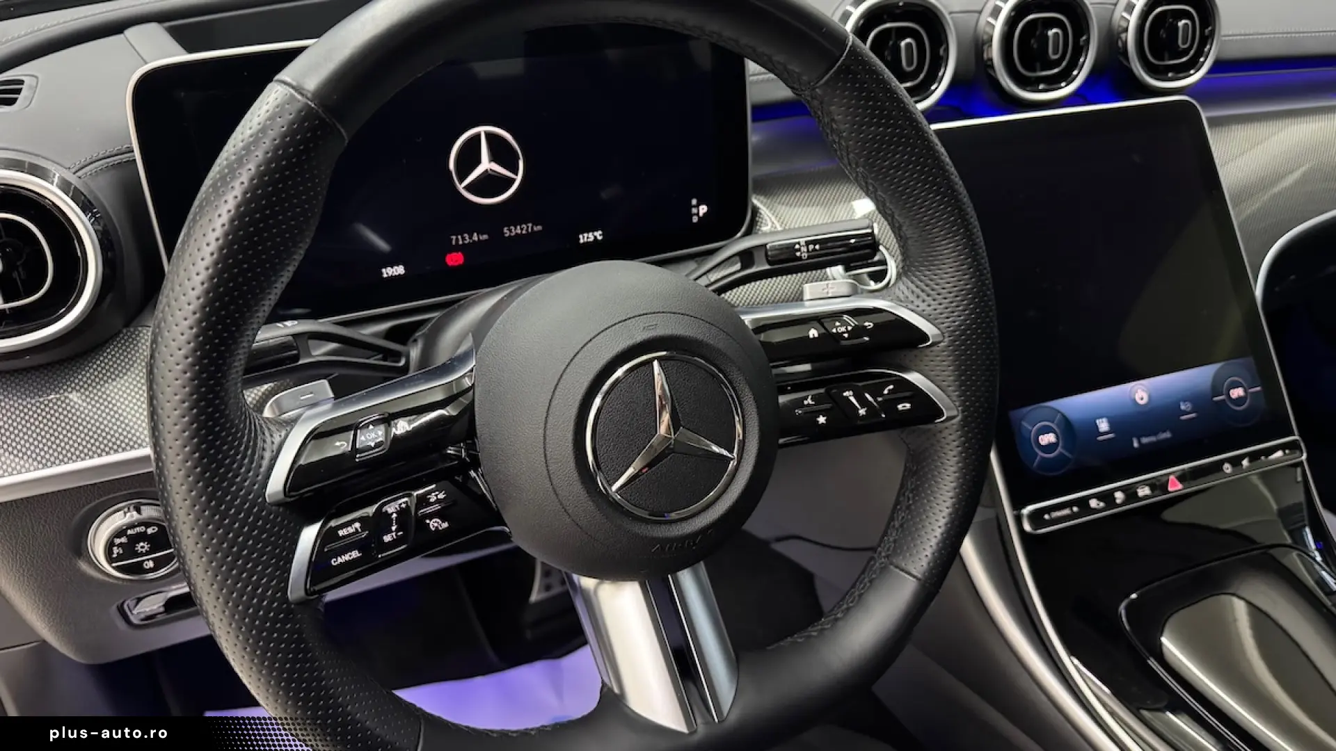 Mercedes-Benz C 300e Plug-in Hybrid AMG Line