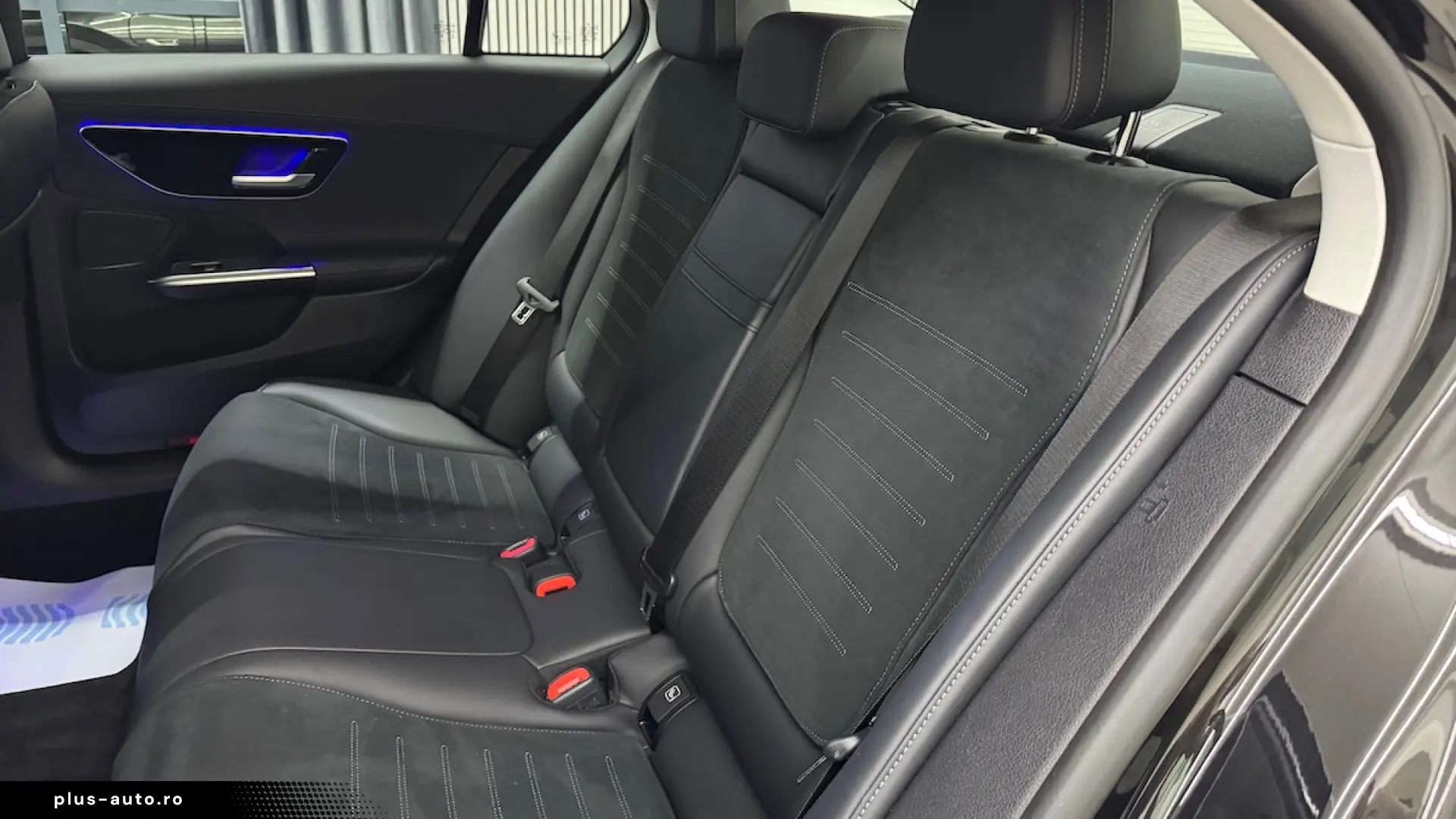 Mercedes-Benz C 300e Plug-in Hybrid AMG Line