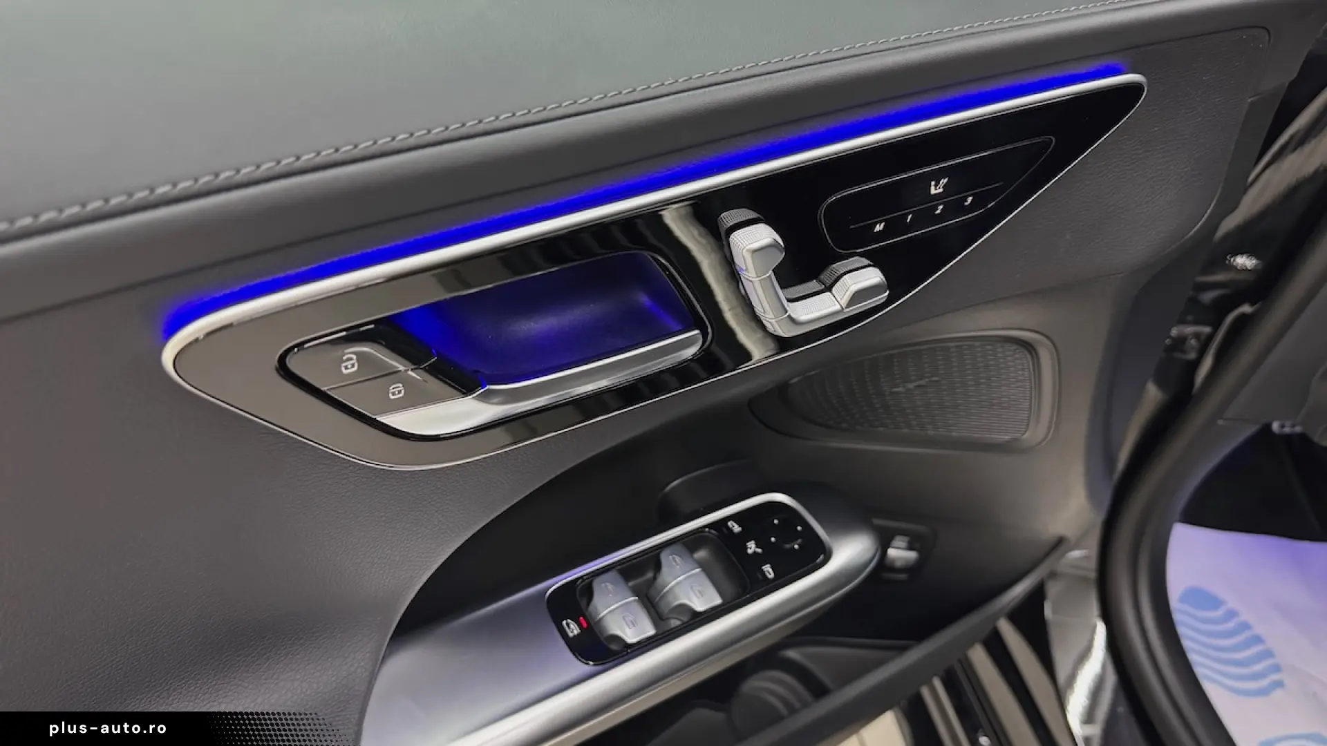 Mercedes-Benz C 300e Plug-in Hybrid AMG Line