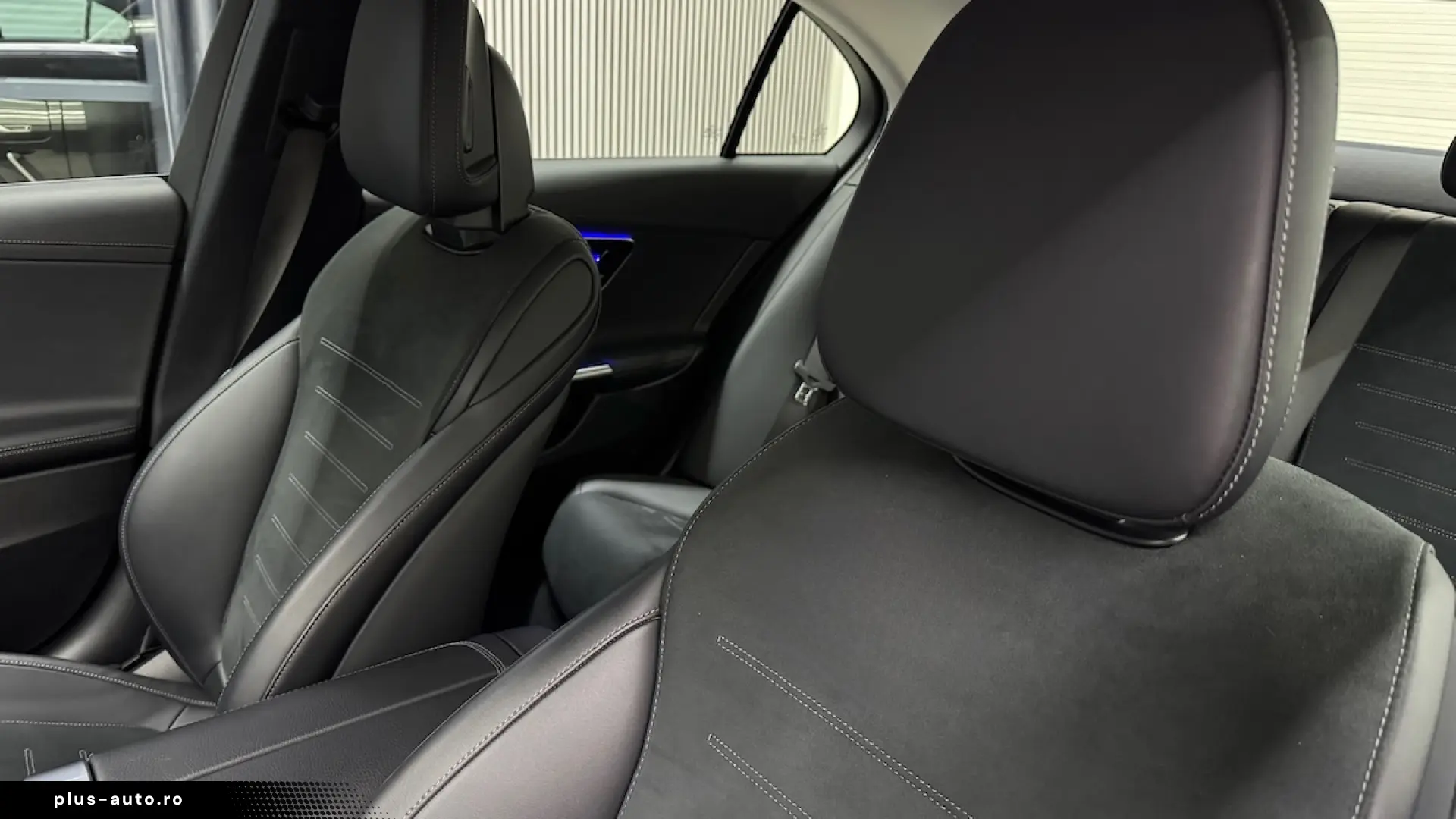 Mercedes-Benz C 300e Plug-in Hybrid AMG Line