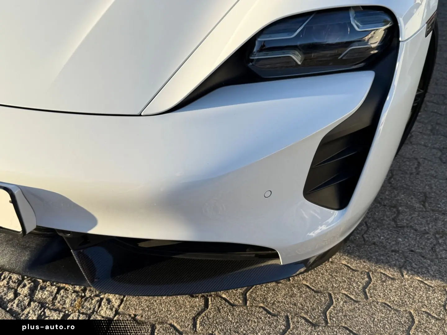 PORSCHE TAYCAN TURBO S  EXCLUSIVE