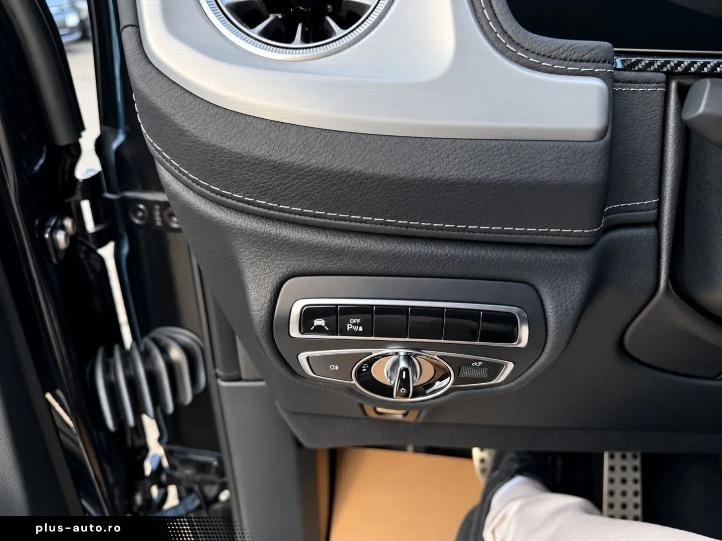 MERCEDES-AMG G 63_CARBON