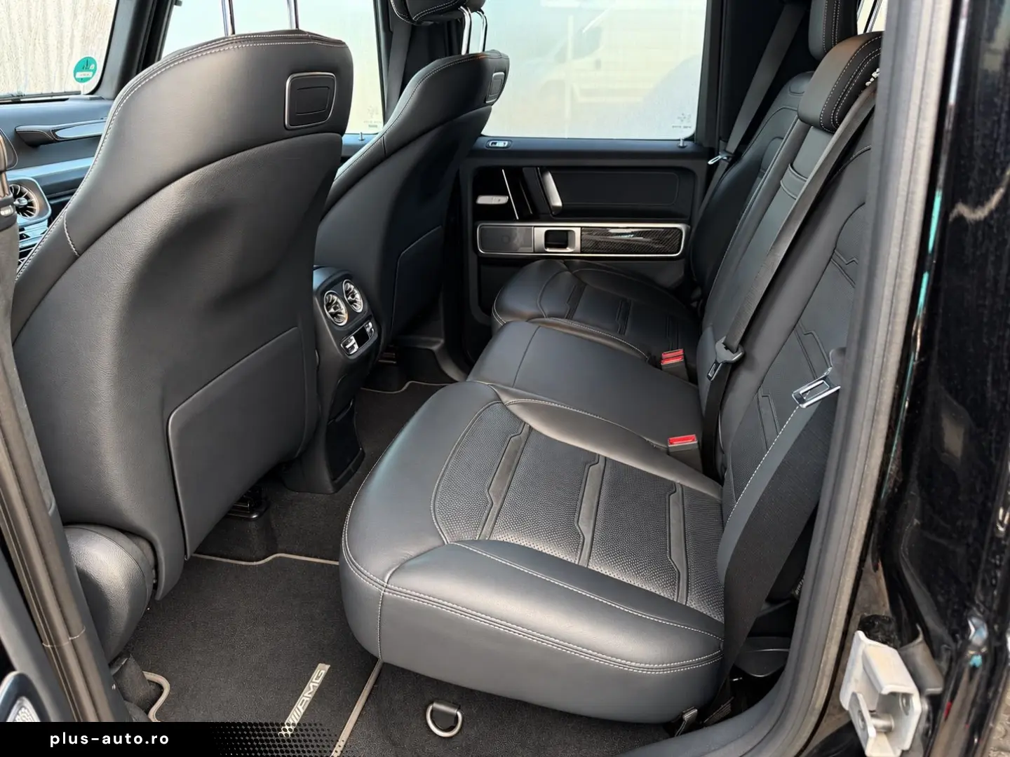 MERCEDES-AMG G 63_CARBON