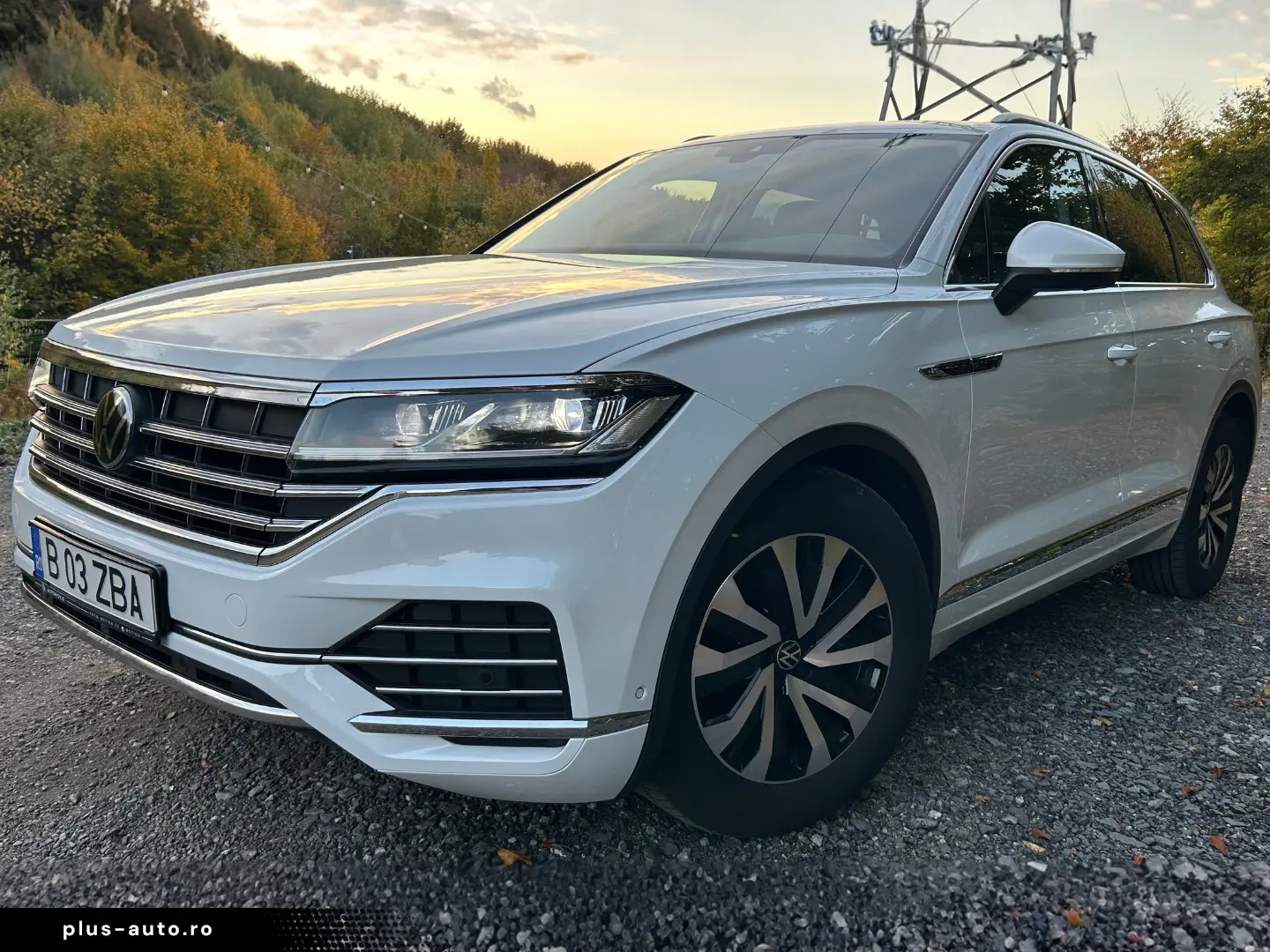 Touareg V6 TDI 4MOTION   Garanție VW 07 2028   360    Cârlig