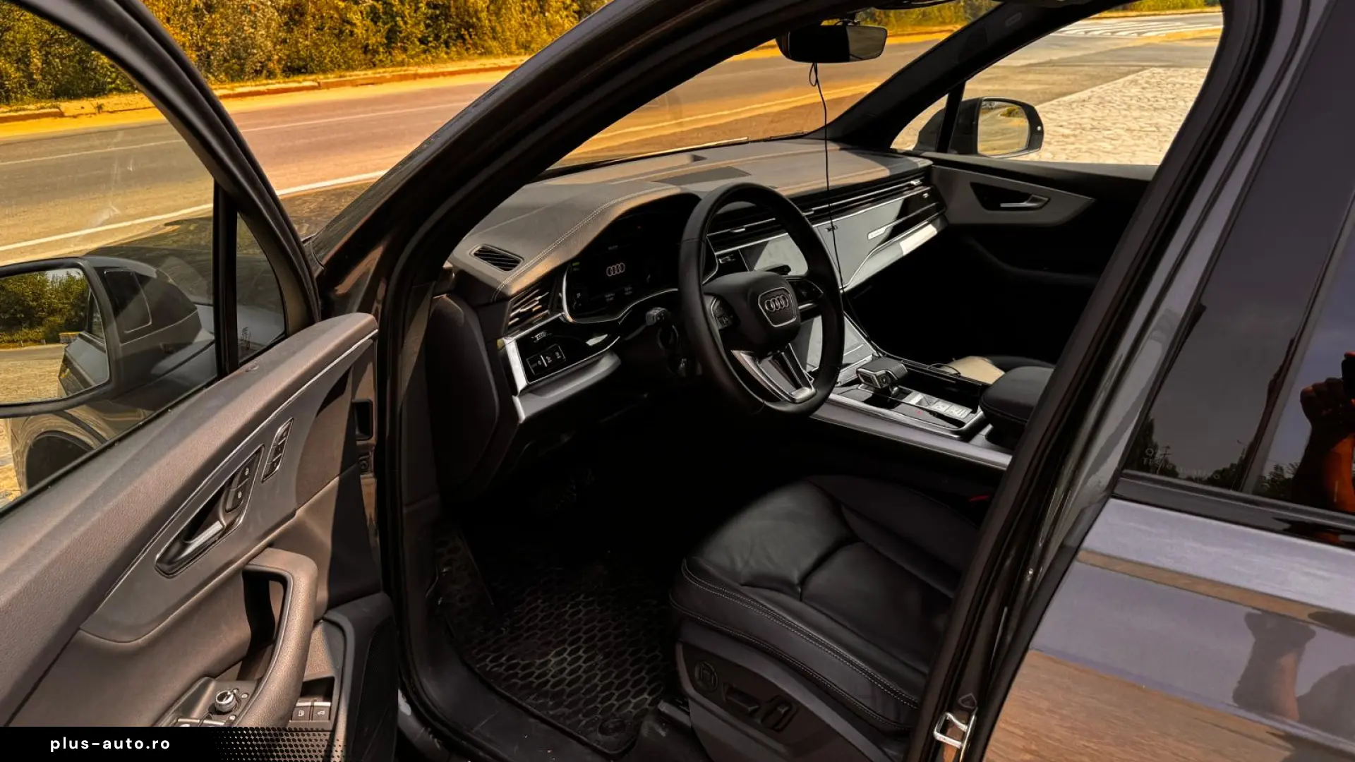 Audi Q7 55 TFSIe quattro tiptronic