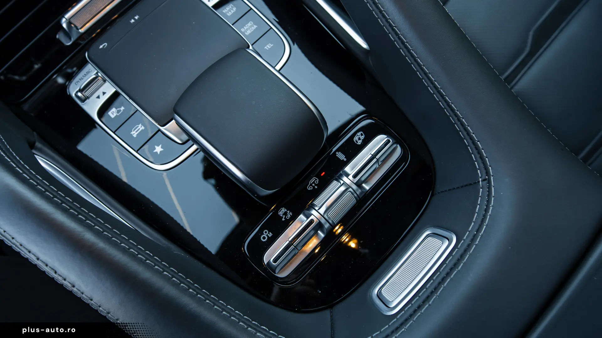 Mercedes-Benz GLE 53 AMG 4 MATIC COUPE STOC LIVRARE IMEDIATA