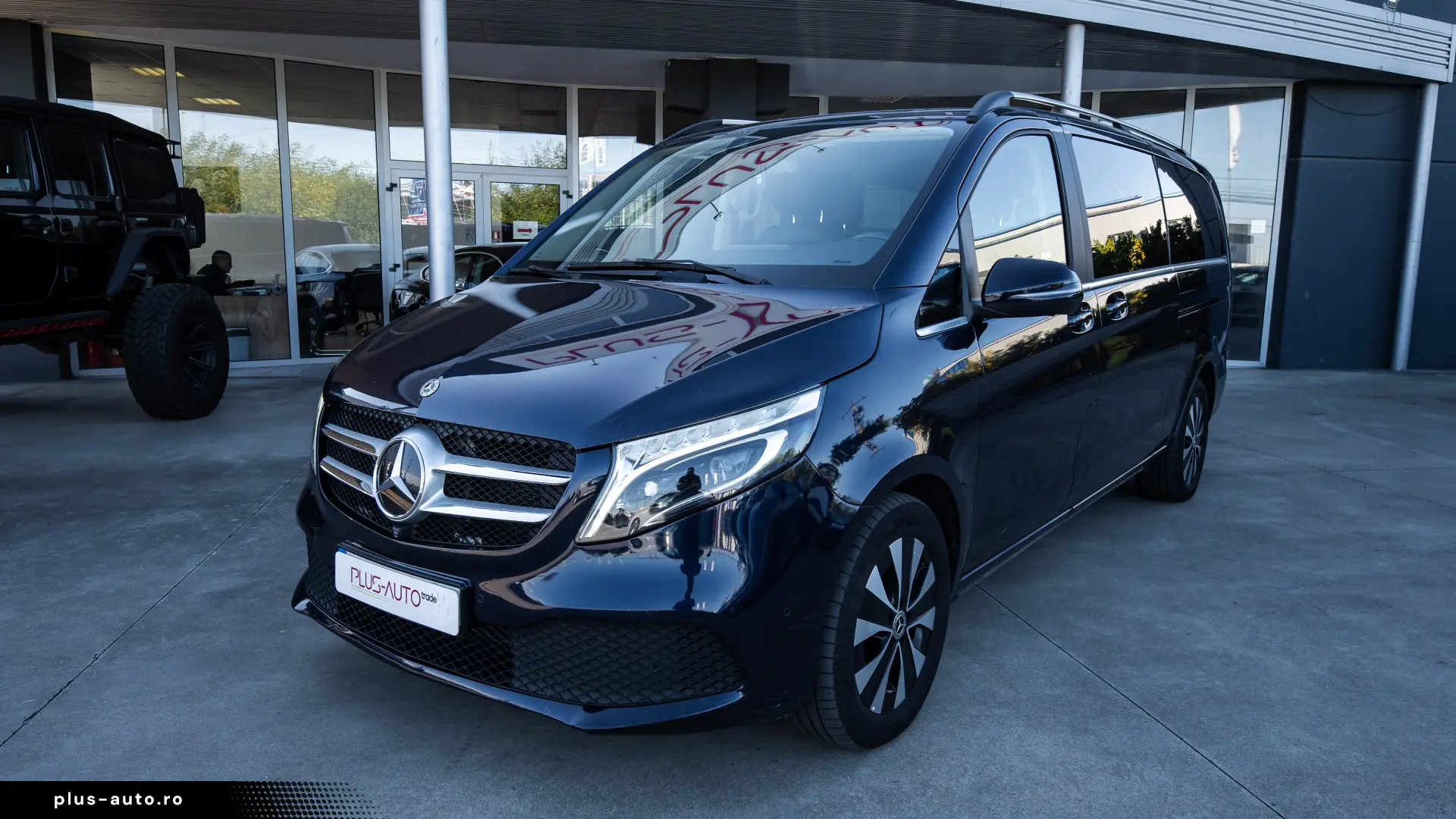 Mercedes-Benz V 250 d 4MATIC LONG STOC LIVRARE IMEDIATA