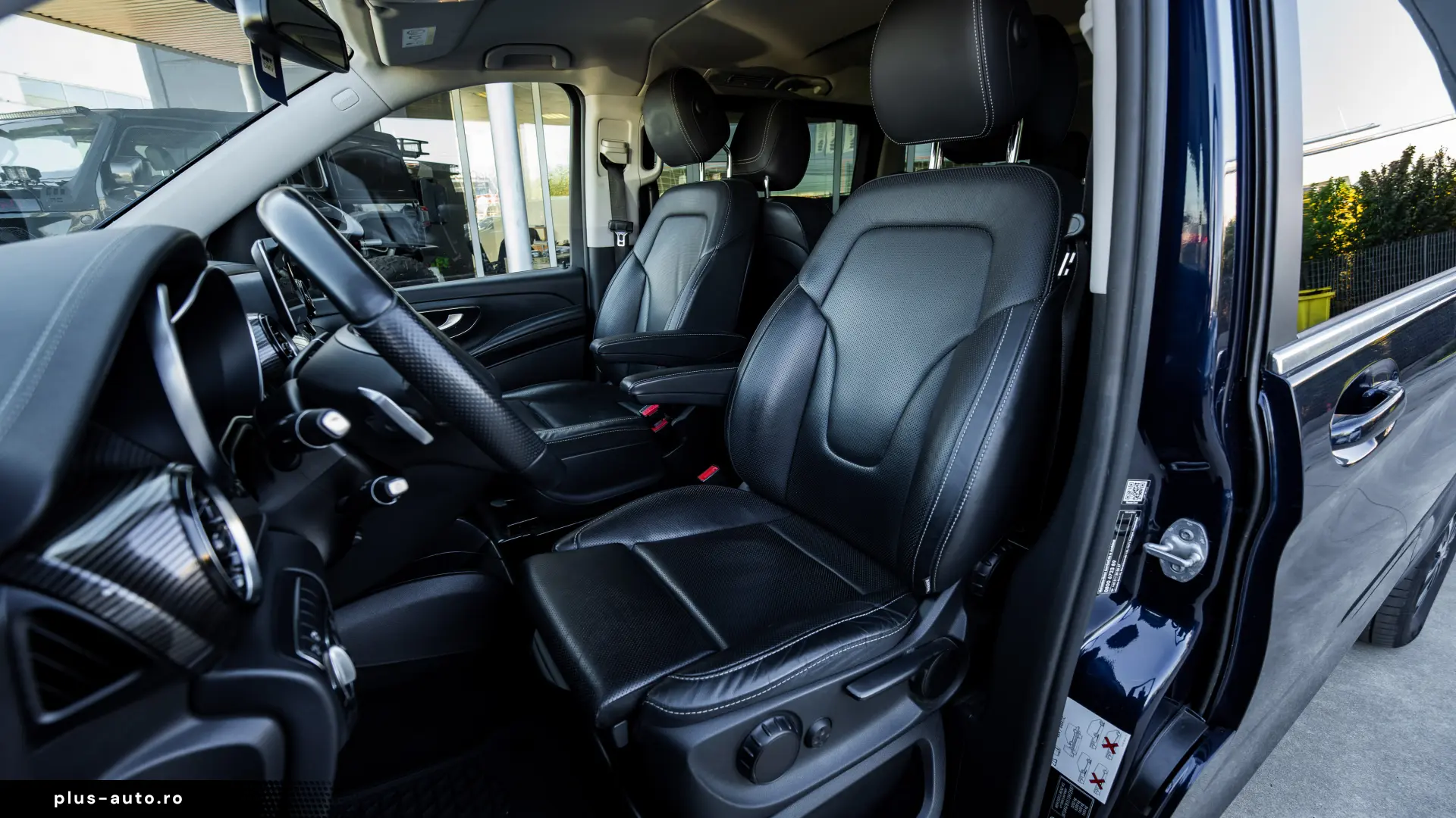 Mercedes-Benz V 250 d 4MATIC LONG STOC LIVRARE IMEDIATA