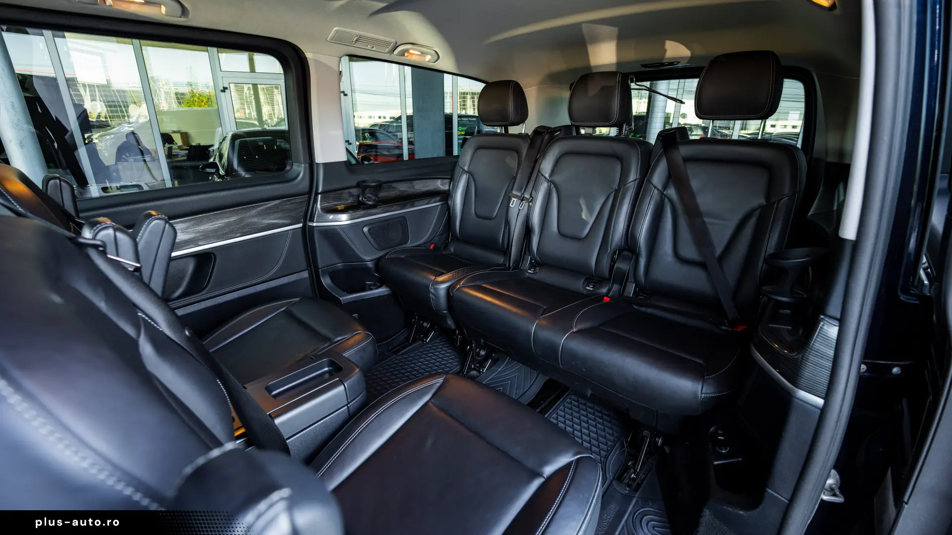 Mercedes-Benz V 250 d 4MATIC LONG STOC LIVRARE IMEDIATA